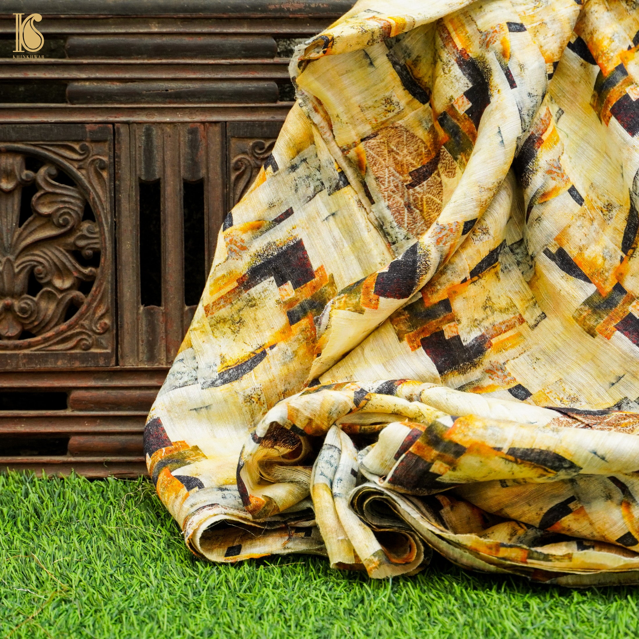Lemon Yellow Pure Linen Silk Handloom Banarasi Fabric - Khinkhwab