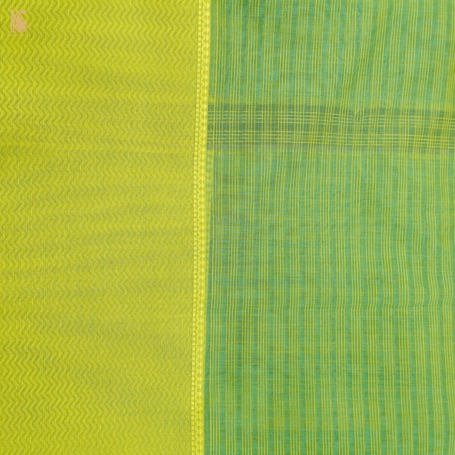 Celery Green Handwoven Pure Cotton Silk Maheshwari Saree - Khinkhwab