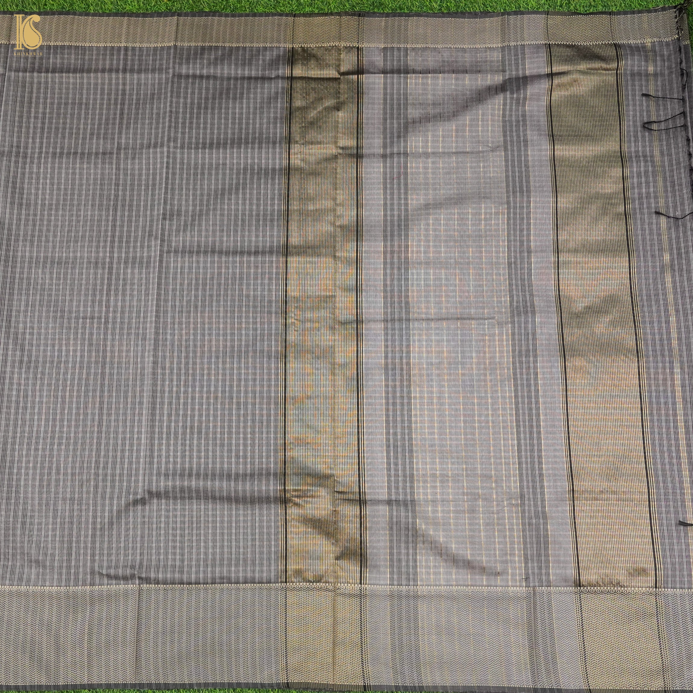 Grey Handwoven Pure Cotton Silk Maheshwari Saree - Khinkhwab