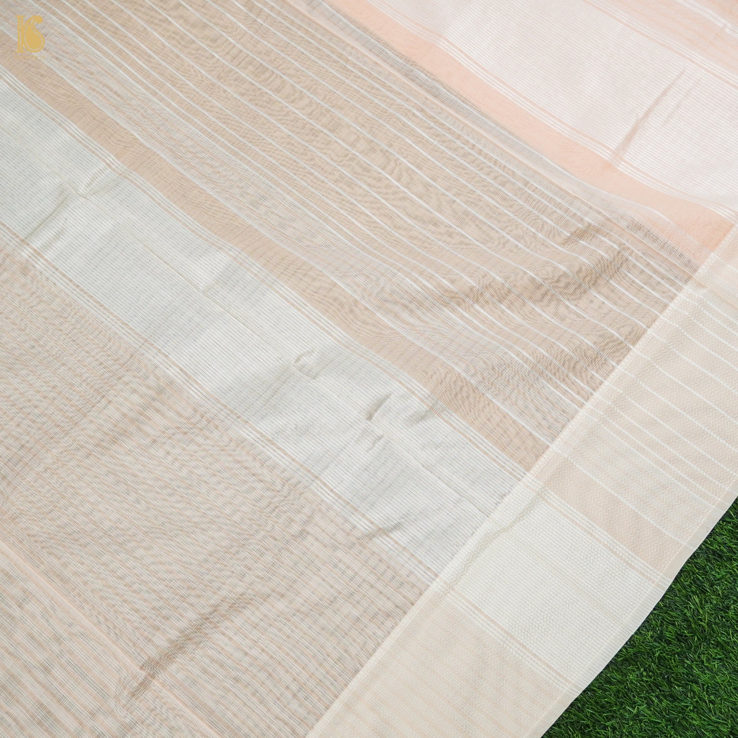 Dawn Pink Handwoven Pure Cotton Silk Maheshwari Saree - Khinkhwab
