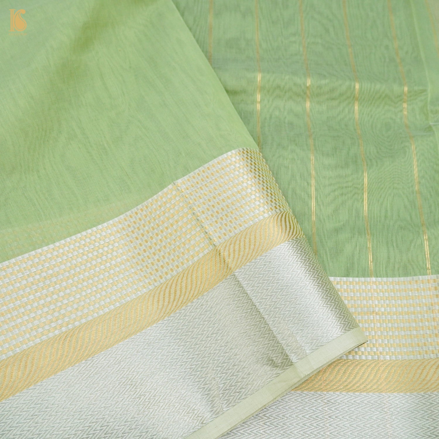 Norway Green Handwoven Pure Cotton Silk Maheshwari Saree - Khinkhwab