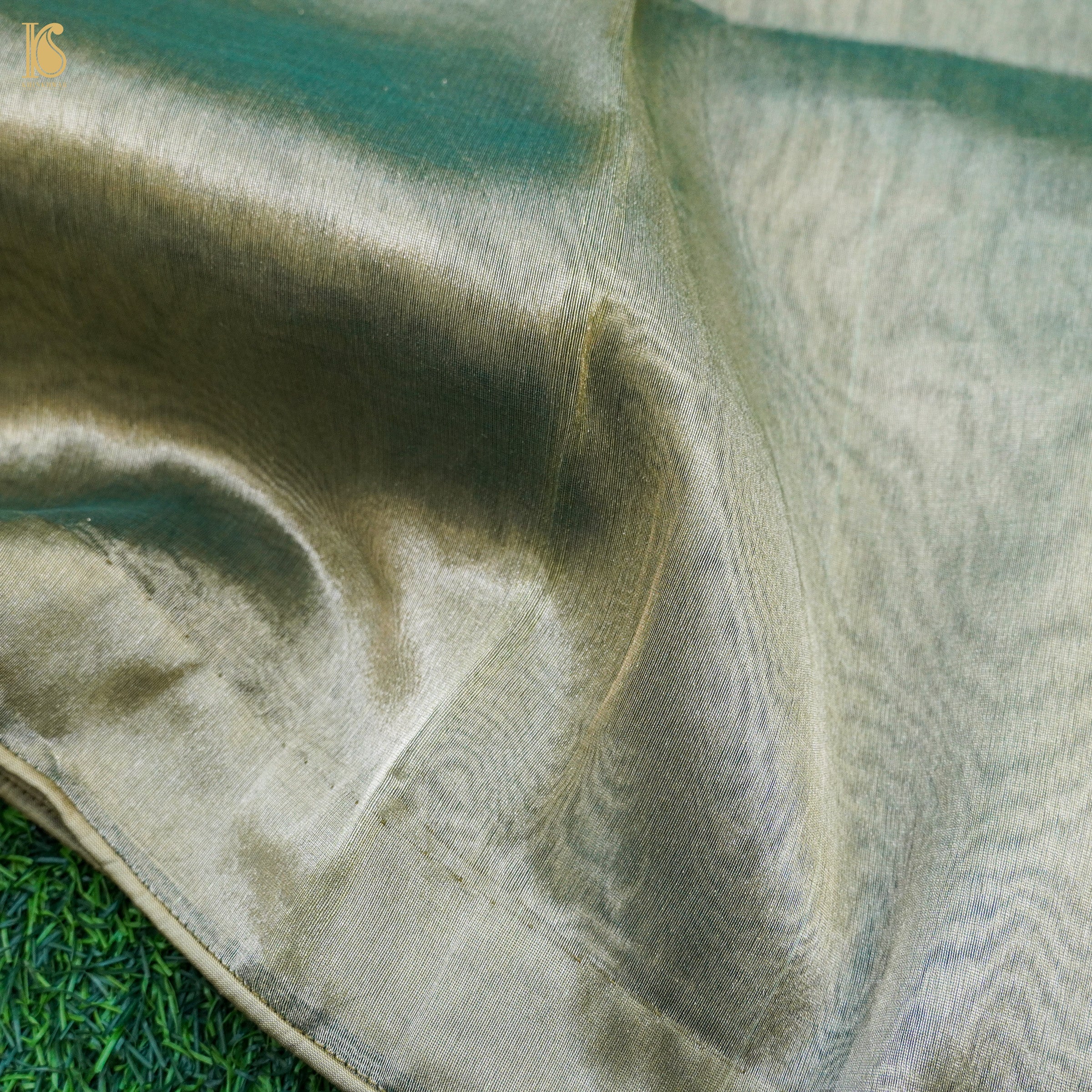 Pure Tissue Silk Handwoven Banarasi Saree - Khinkhwab
