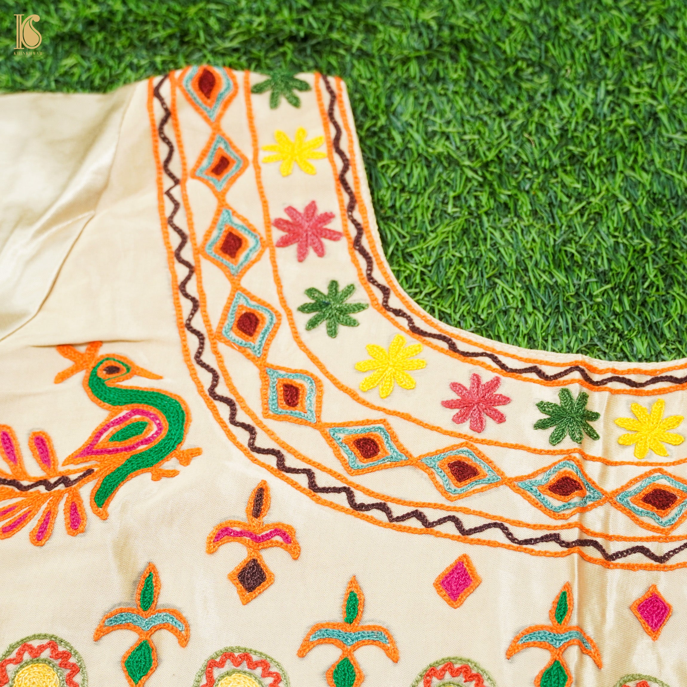 White Pure Mashru Silk Stitched Blouse with Kutchi Embriodery - Khinkhwab