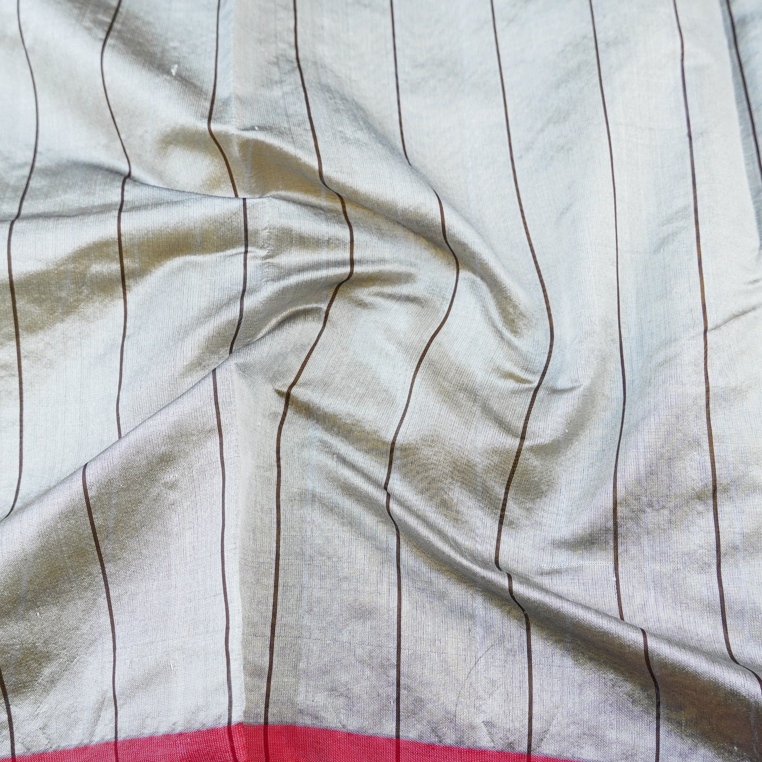 Handwoven Silver & Mustard Pure Chanderi Silk Stripes Saree - Khinkhwab