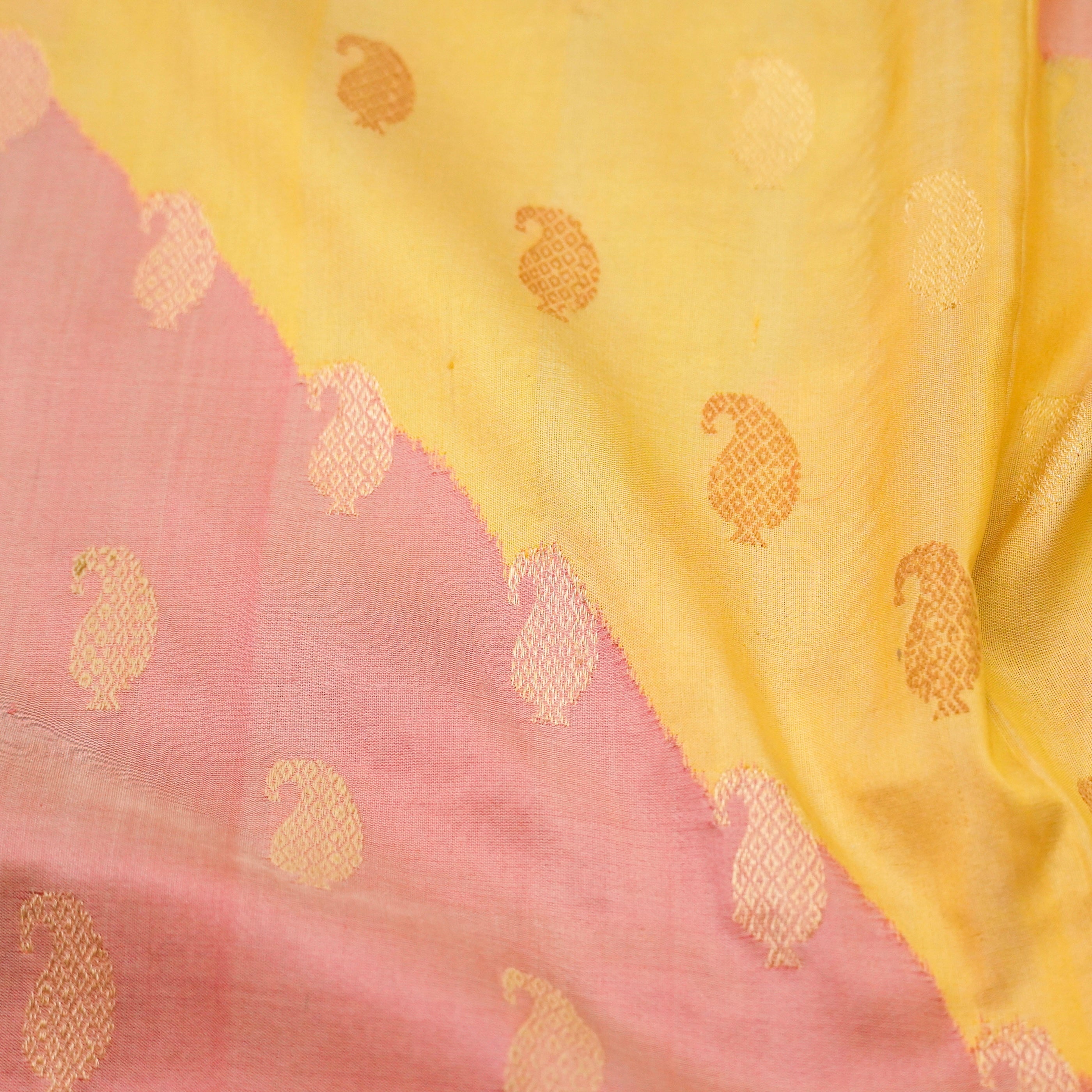 Pastel Pure Katan Silk Handloom Banarasi Kadwa Rangkat Dupatta - Khinkhwab