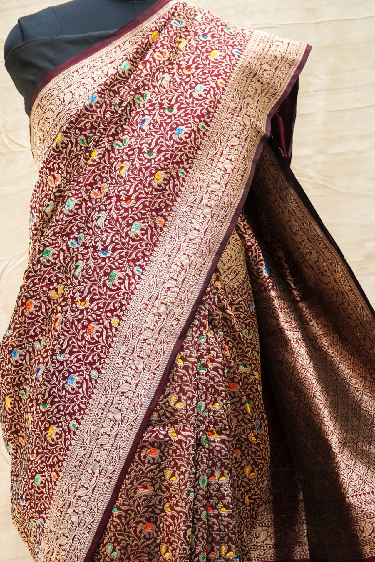 Red Berry Handloom Katan Silk Banarasi Shikargah Saree - Khinkhwab