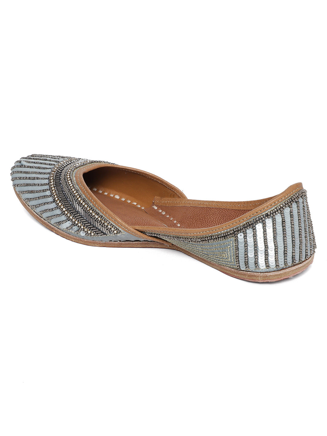 Handcrafted Silver Punjabi Jutti with Sequence Work - Khinkhwab