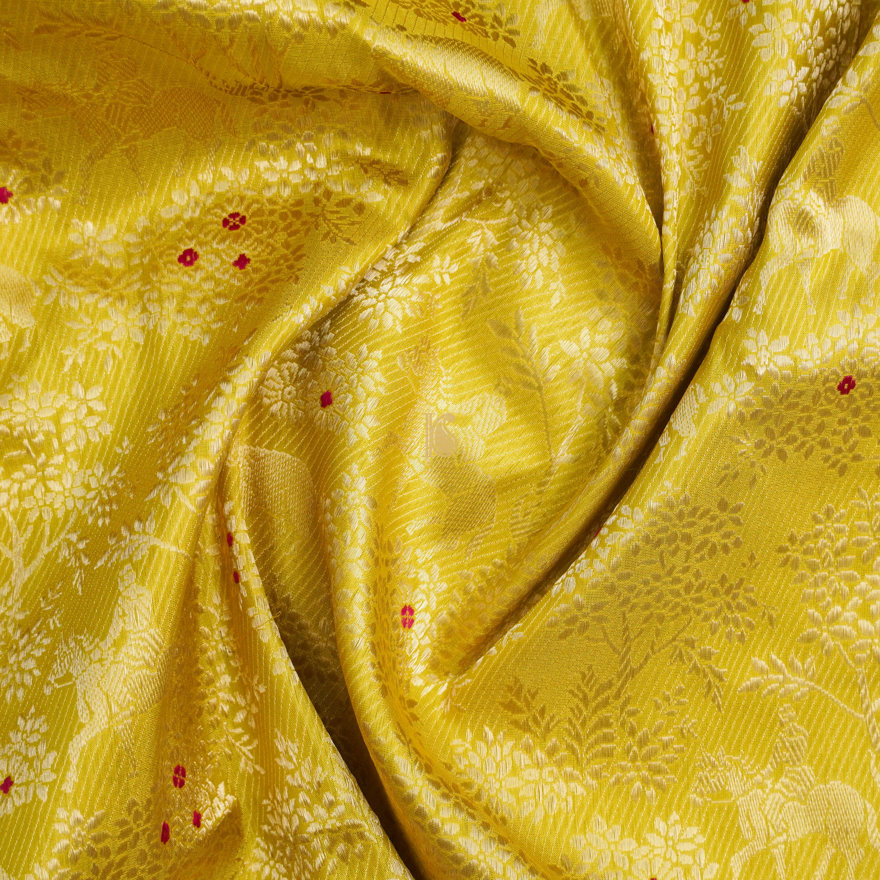 Handloom Banarasi Katan Silk Yellow Shikargah Saree - Khinkhwab