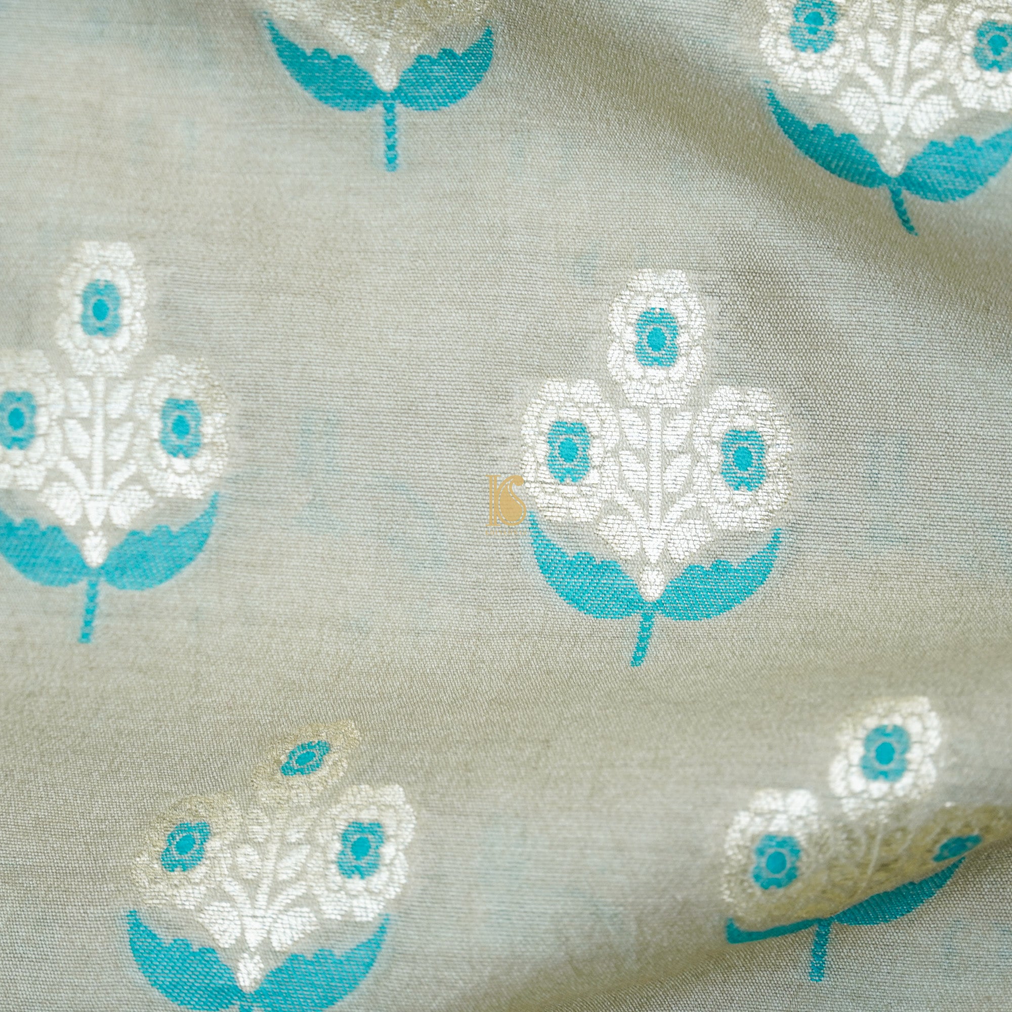 Mist Grey Pure Cotton Silk Banarasi Fabric - Khinkhwab