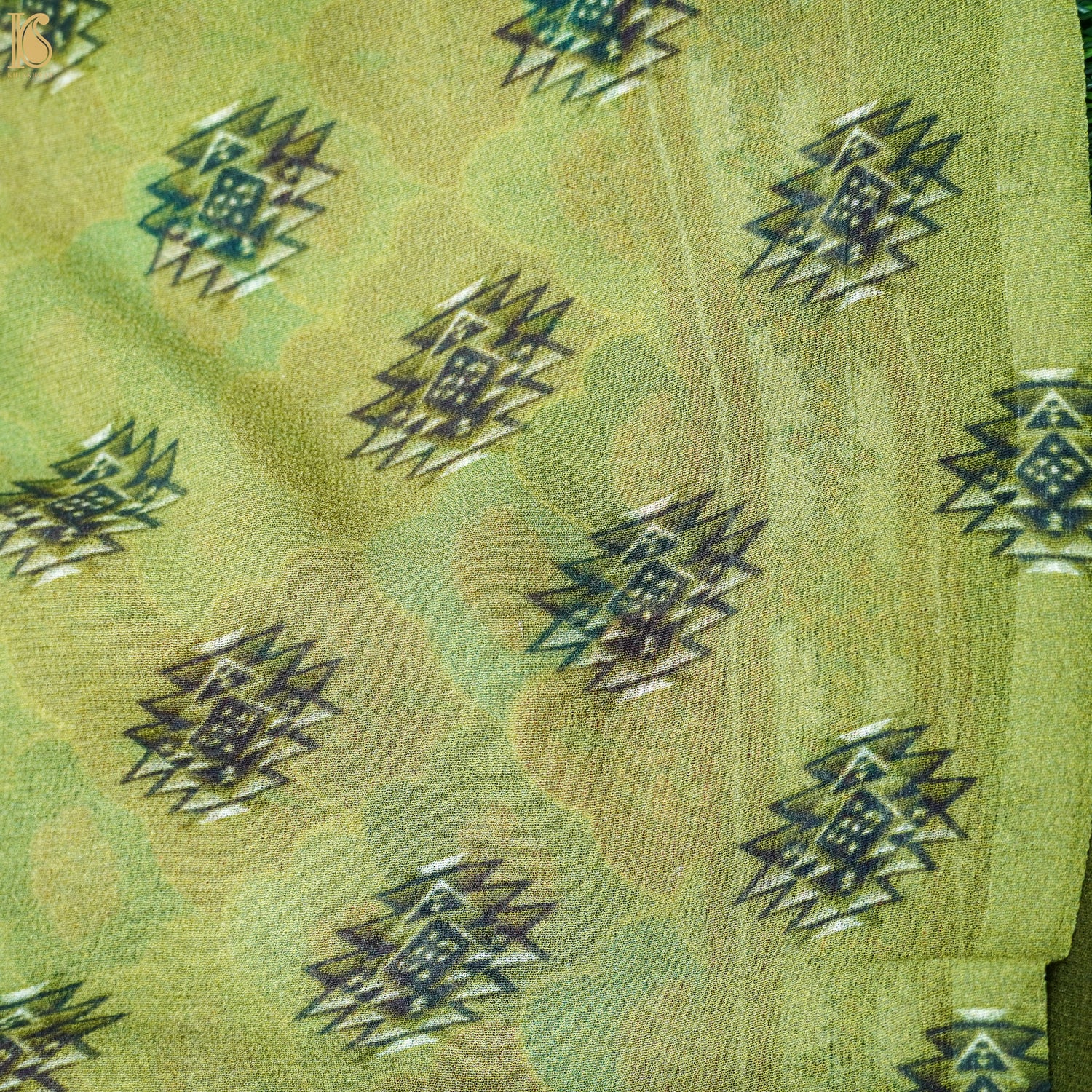 Multicolor Pure Georgette Print Handloom Saree - Khinkhwab