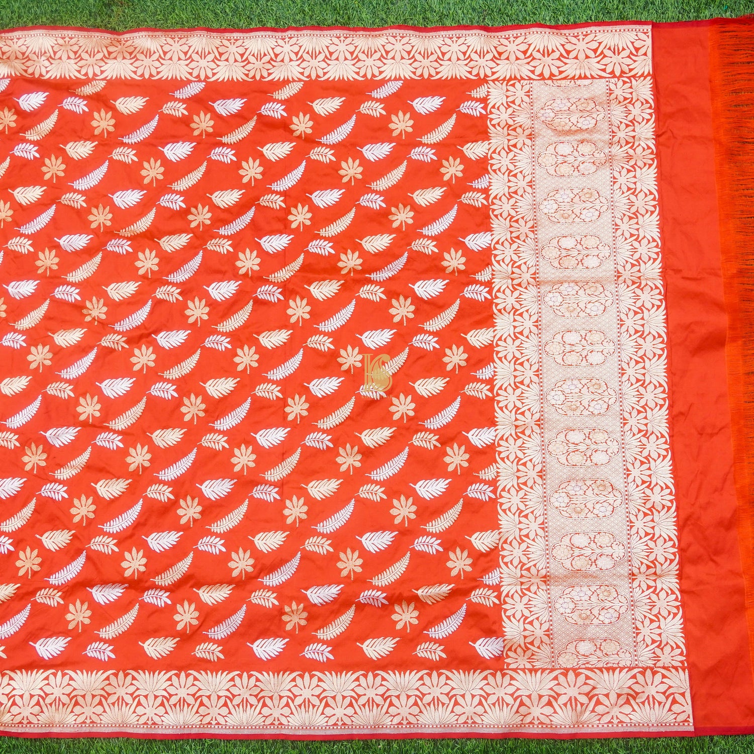 Red Pure Katan Silk Handloom Kadwa Banarasi Dupatta - Khinkhwab