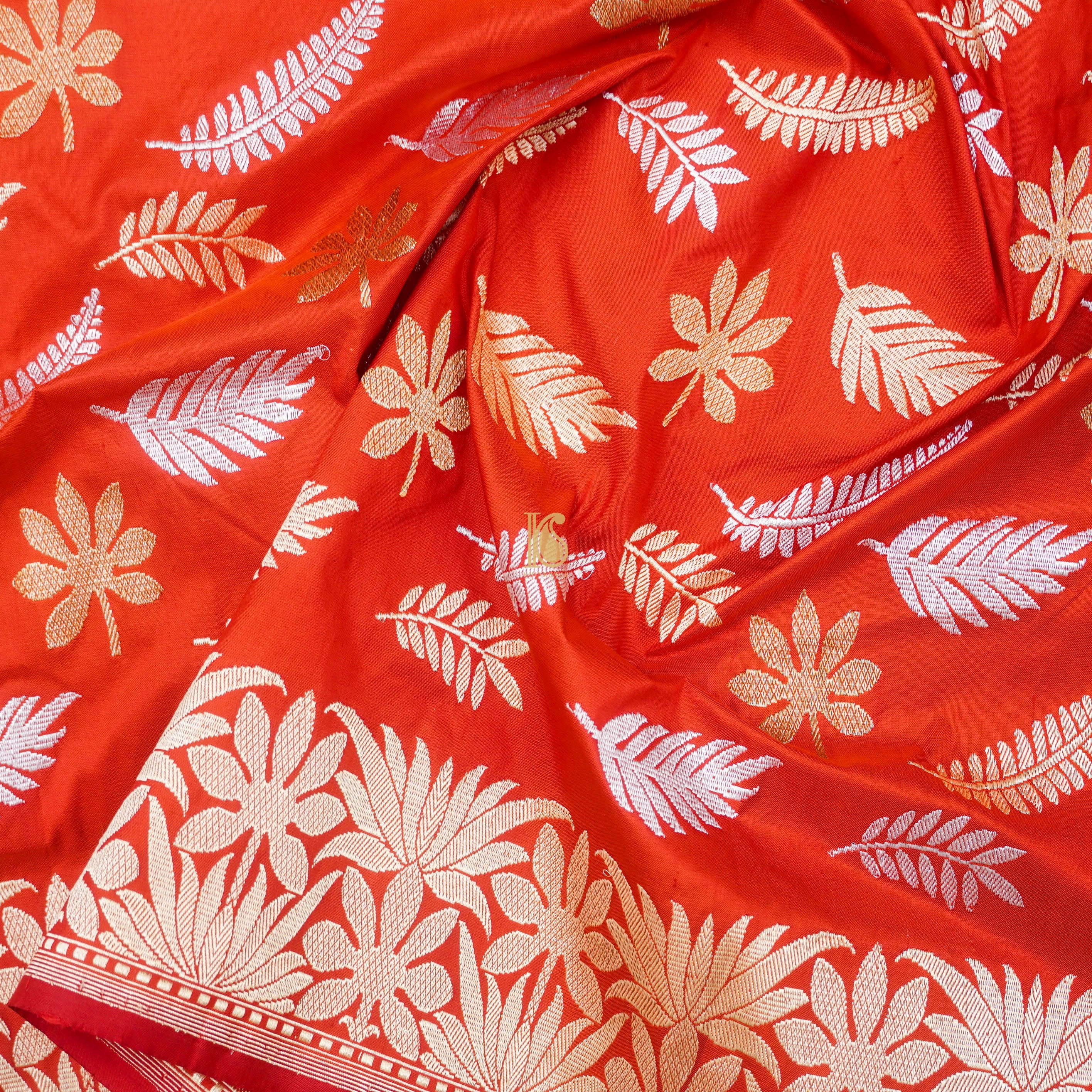 Red Pure Katan Silk Handloom Kadwa Banarasi Dupatta - Khinkhwab