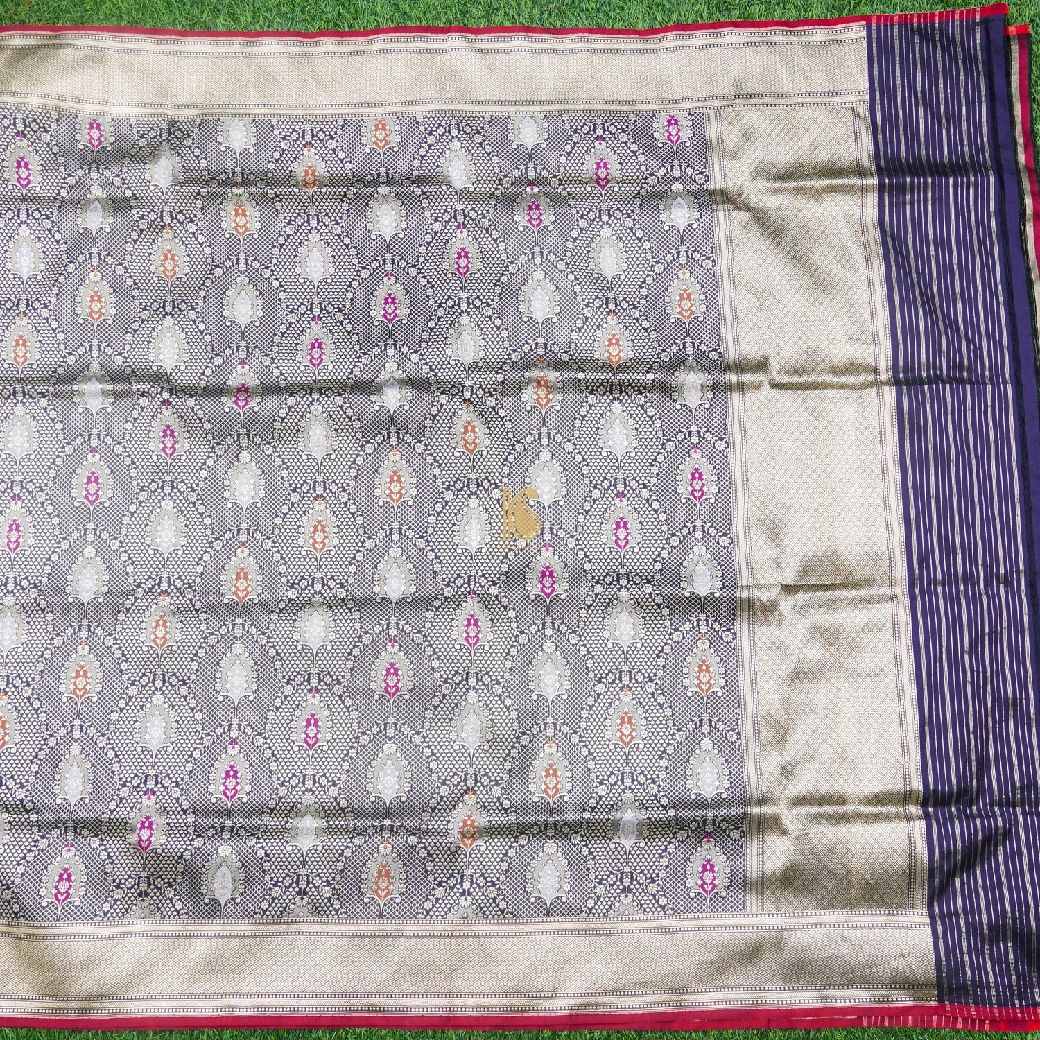 Navy Blue Pure Katan Silk Handloom Kadwa Banarasi Dupatta - Khinkhwab