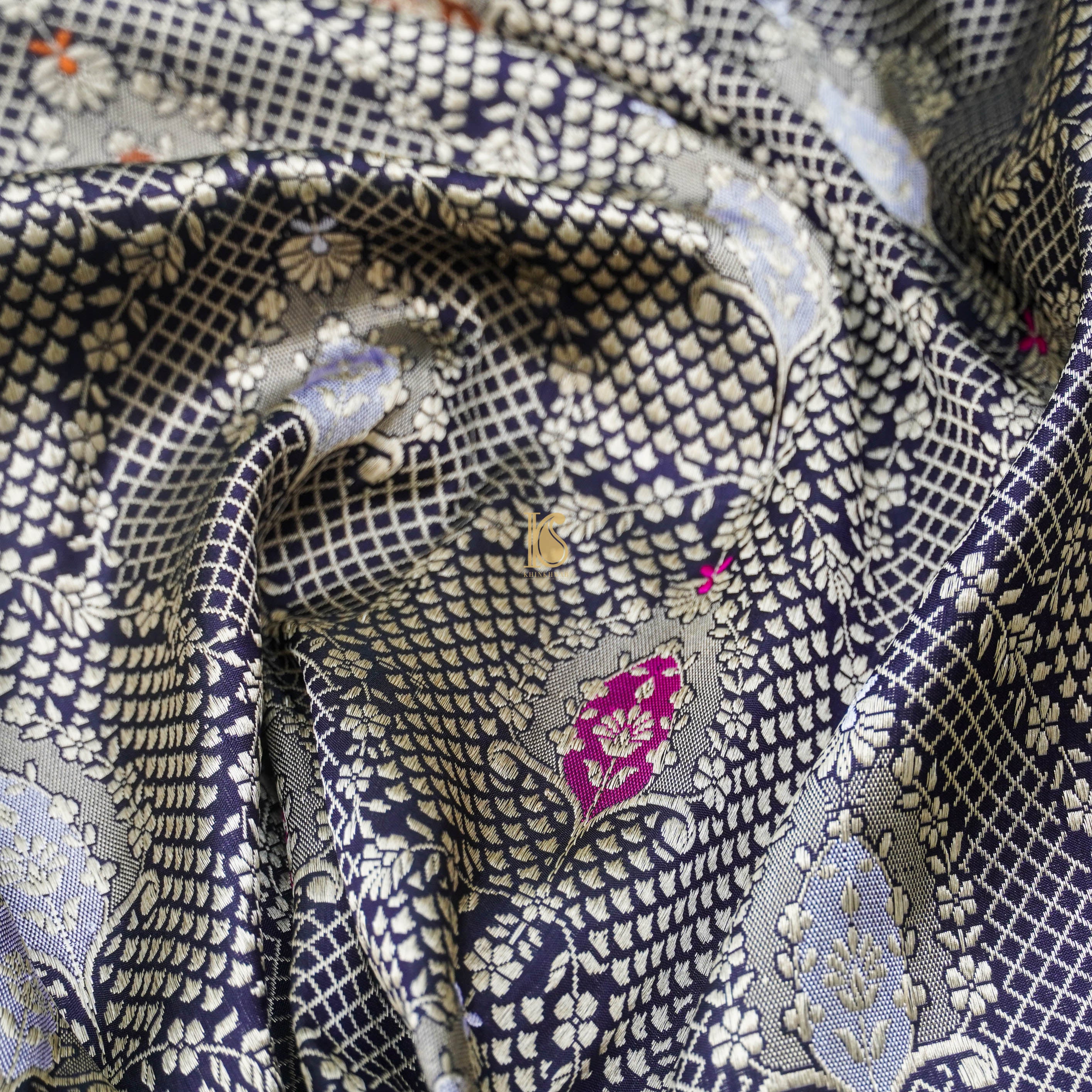 Navy Blue Pure Katan Silk Handloom Kadwa Banarasi Dupatta - Khinkhwab