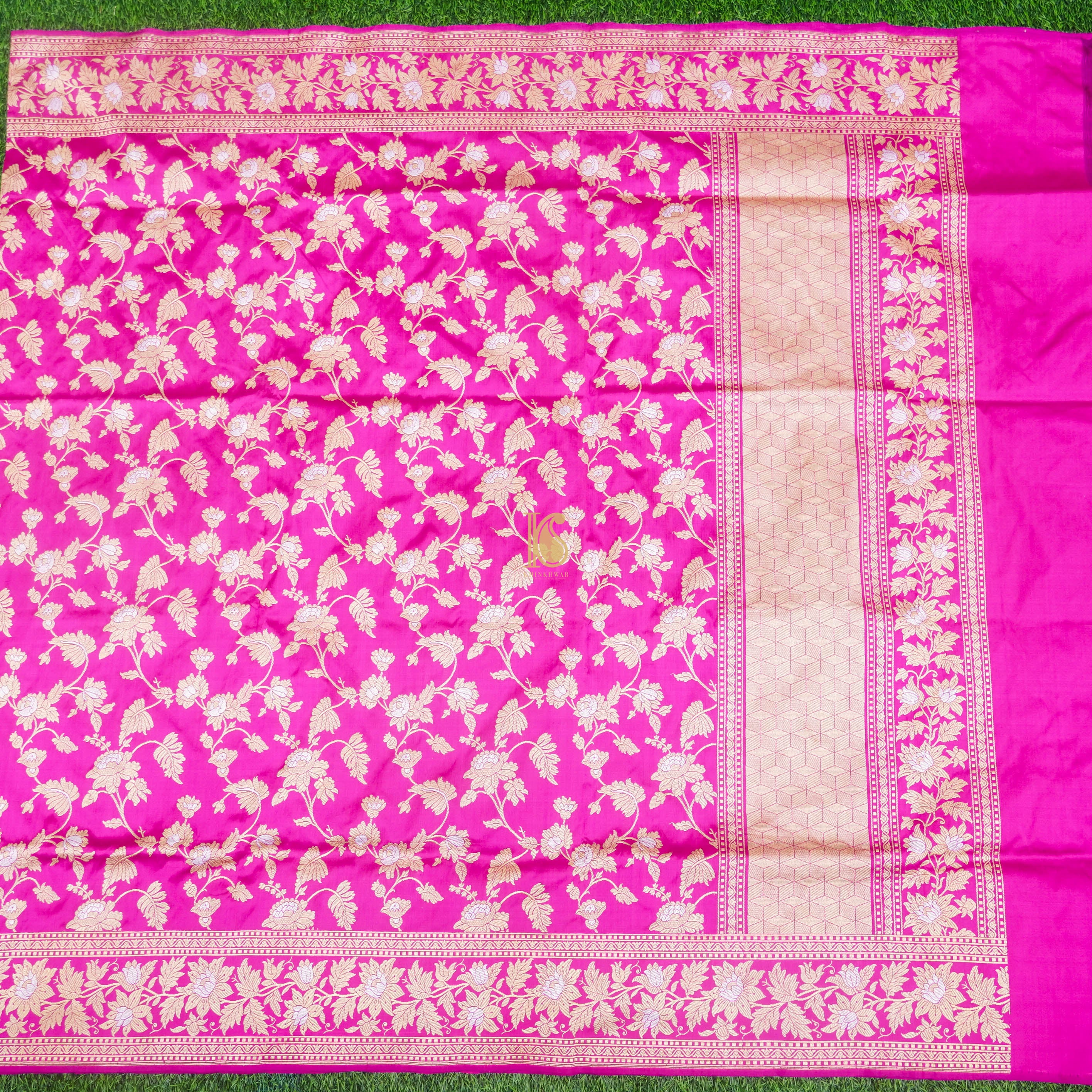 Magenta Pure Katan Silk Handloom Kadwa Jaal Banarasi Dupatta - Khinkhwab