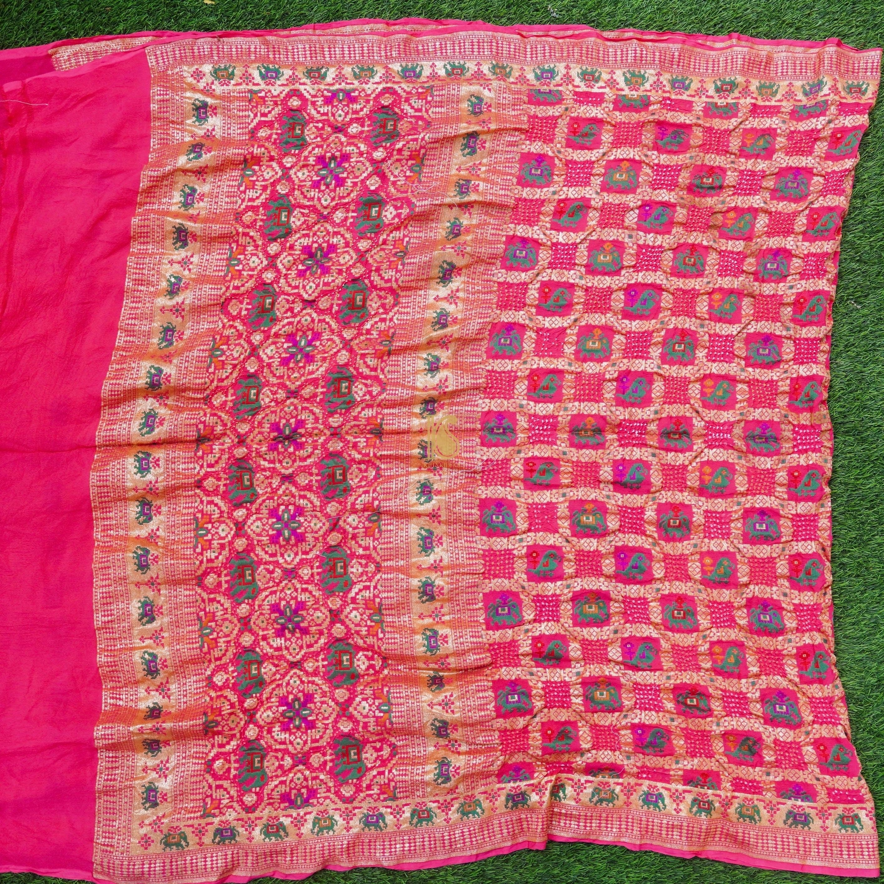 Pink Georgette Banarasi Bandhani Elephant & Parrot Dupatta - Khinkhwab