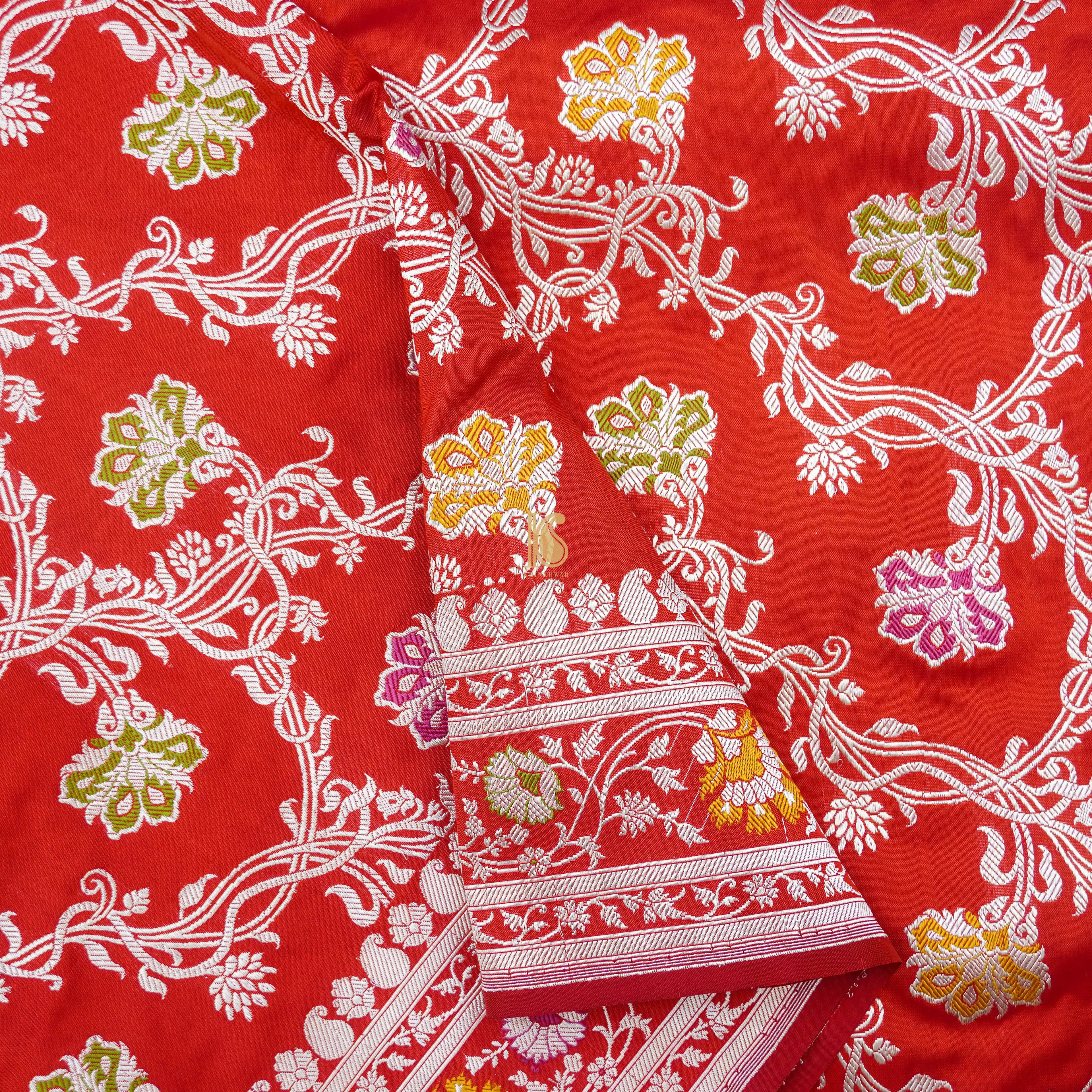 Red Handloom Katan Silk Banarasi Kadwa Jaal Saree - Khinkhwab