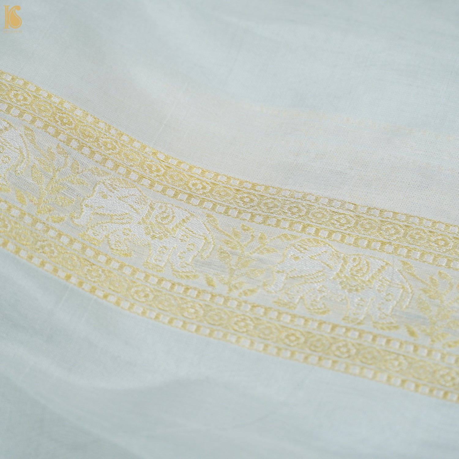 White Pure Katan Silk Banarasi Shikargah Stripes Fabric - Khinkhwab