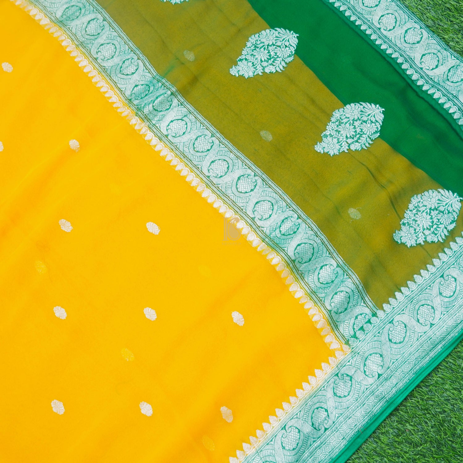 Yellow & Green Pure Georgette Handloom Banarasi Saree - Khinkhwab