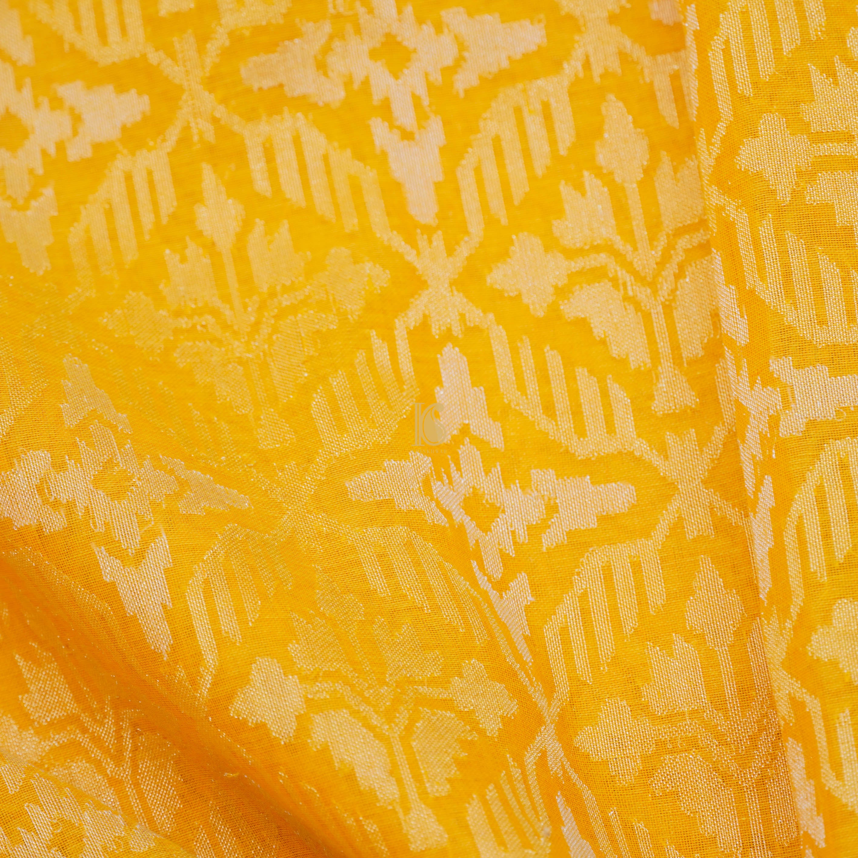 Pitambari Pure Cotton Real Silver Zari Handloom Banarasi Saree - Khinkhwab