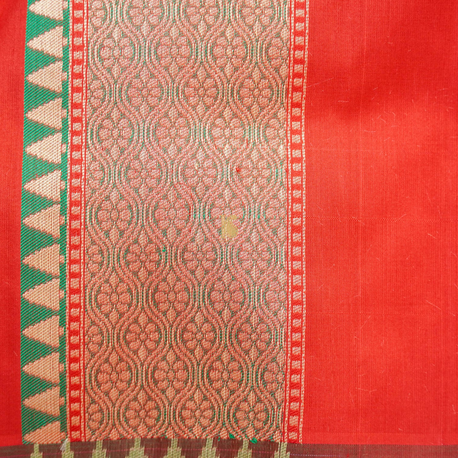 Handwoven Katan Silk Shloka Banarasi Red Saree - Khinkhwab