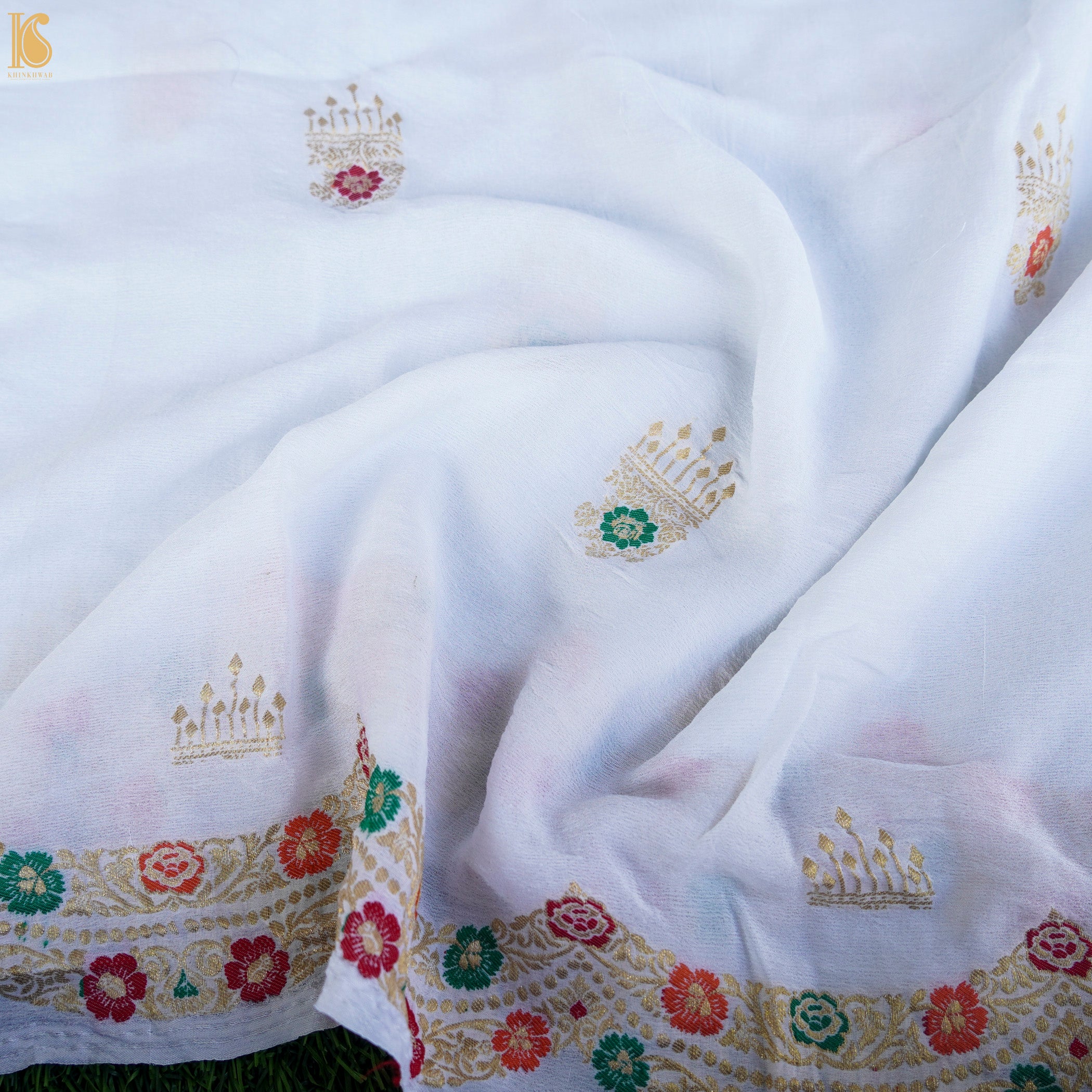 White Pure Georgette Handloom Banarasi Scalloped Border Jhumka Dupatta - Khinkhwab