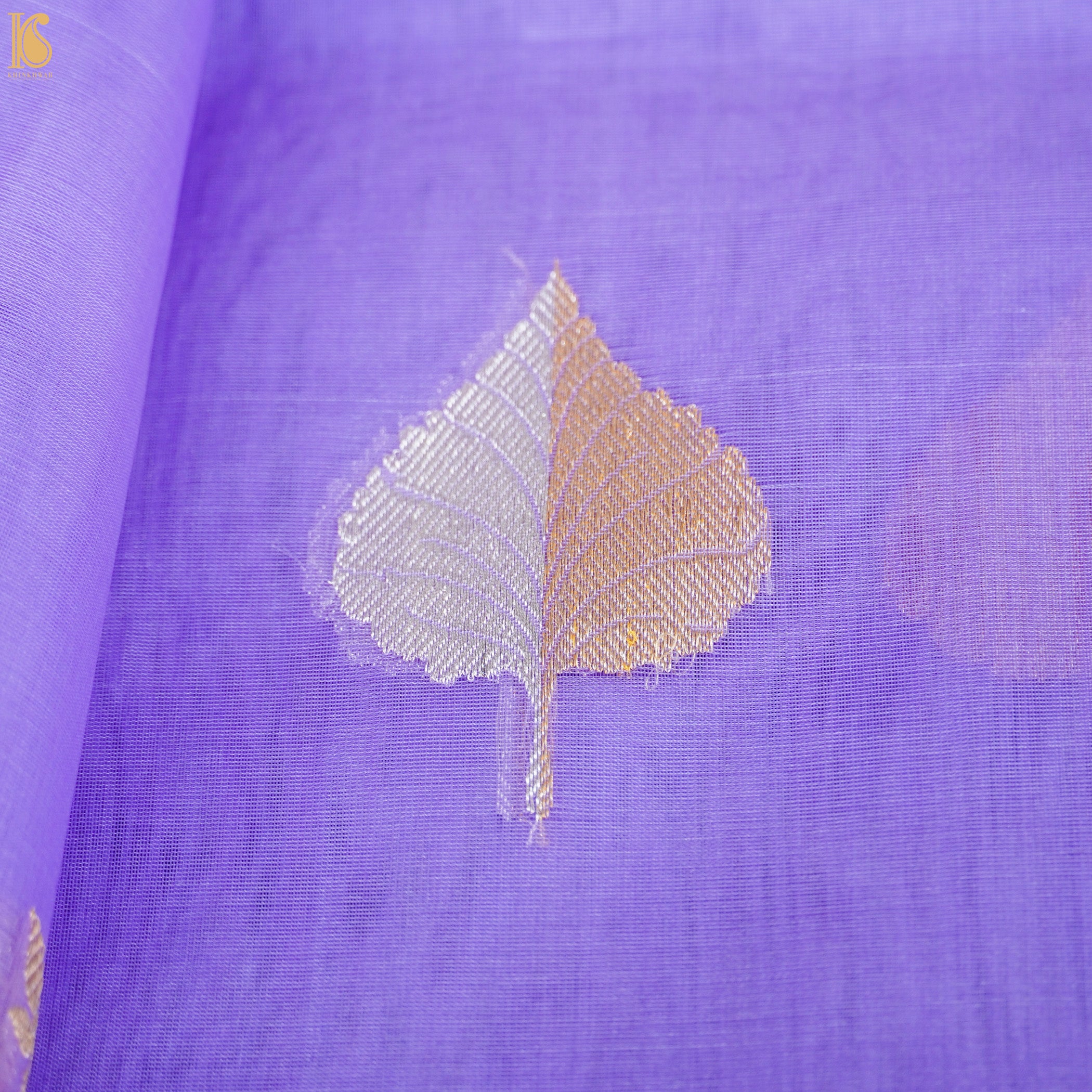 Biloba Flower Purple Pure Kora Handloom Banarasi Silk Kadwa Saree - Khinkhwab