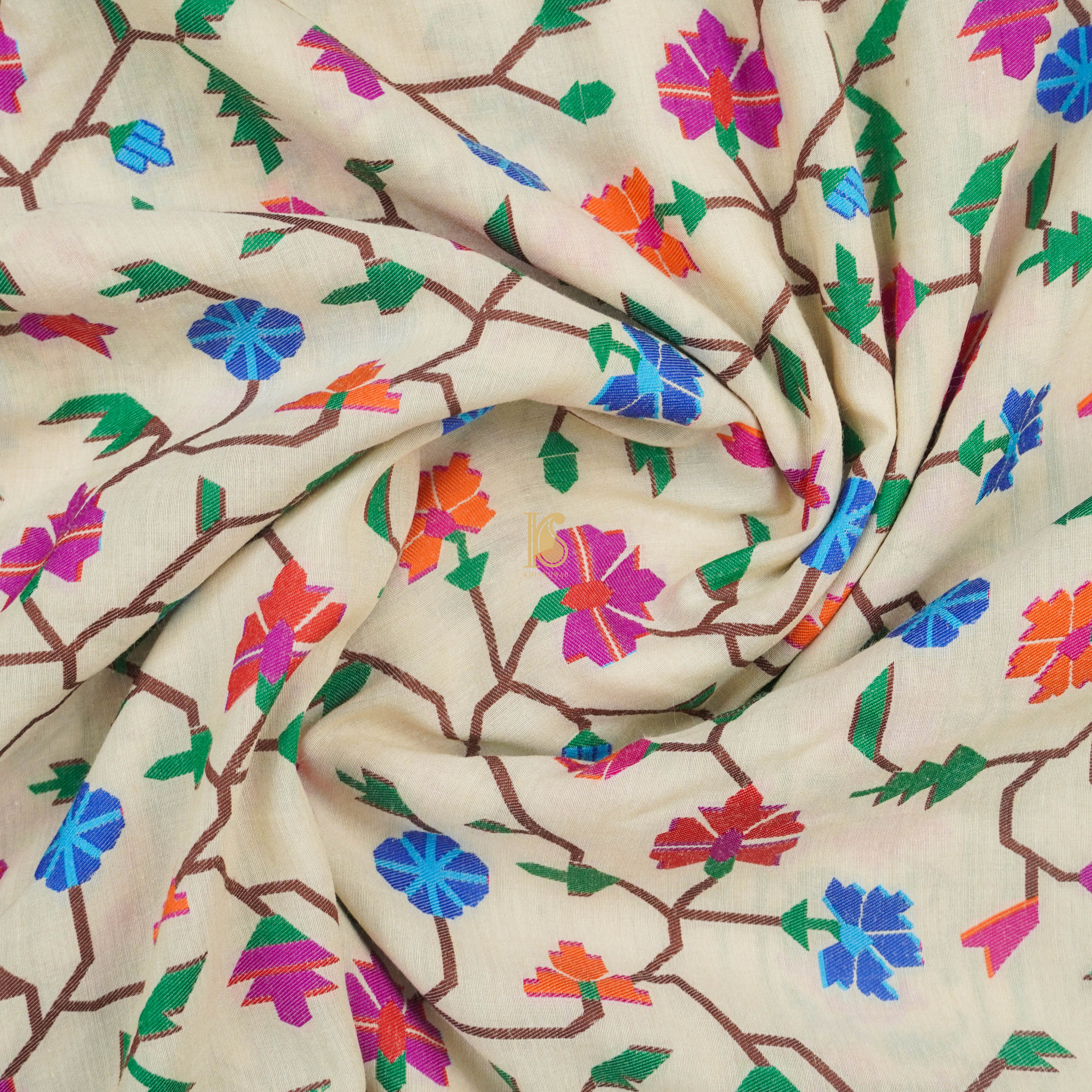White Pure Moonga Silk Handloom Banarasi Saree - Khinkhwab