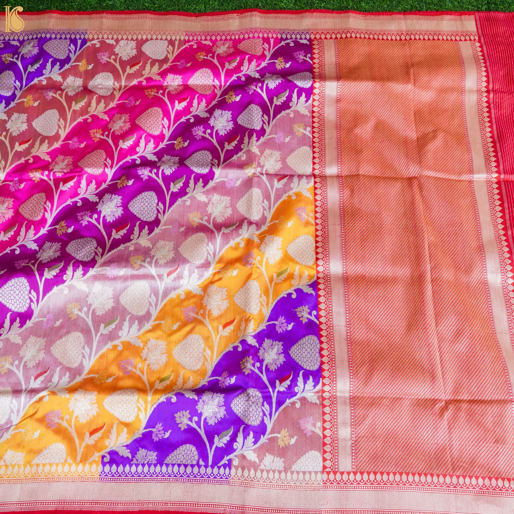 Handwoven Pure Katan Silk Kadwa Banarasi Rangkat Saree - Khinkhwab