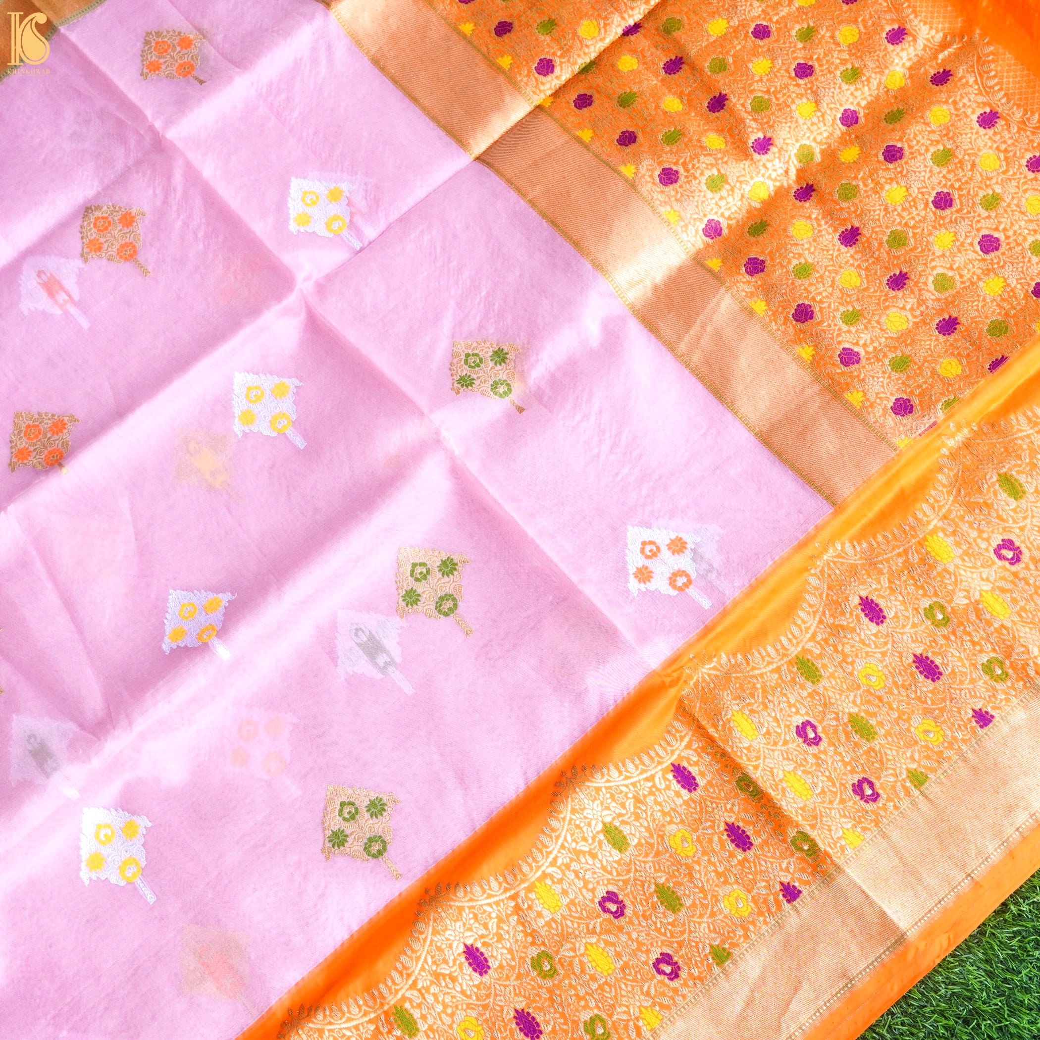 Kora Handloom Banarasi Saree with Kadwa Katan Border - Khinkhwab