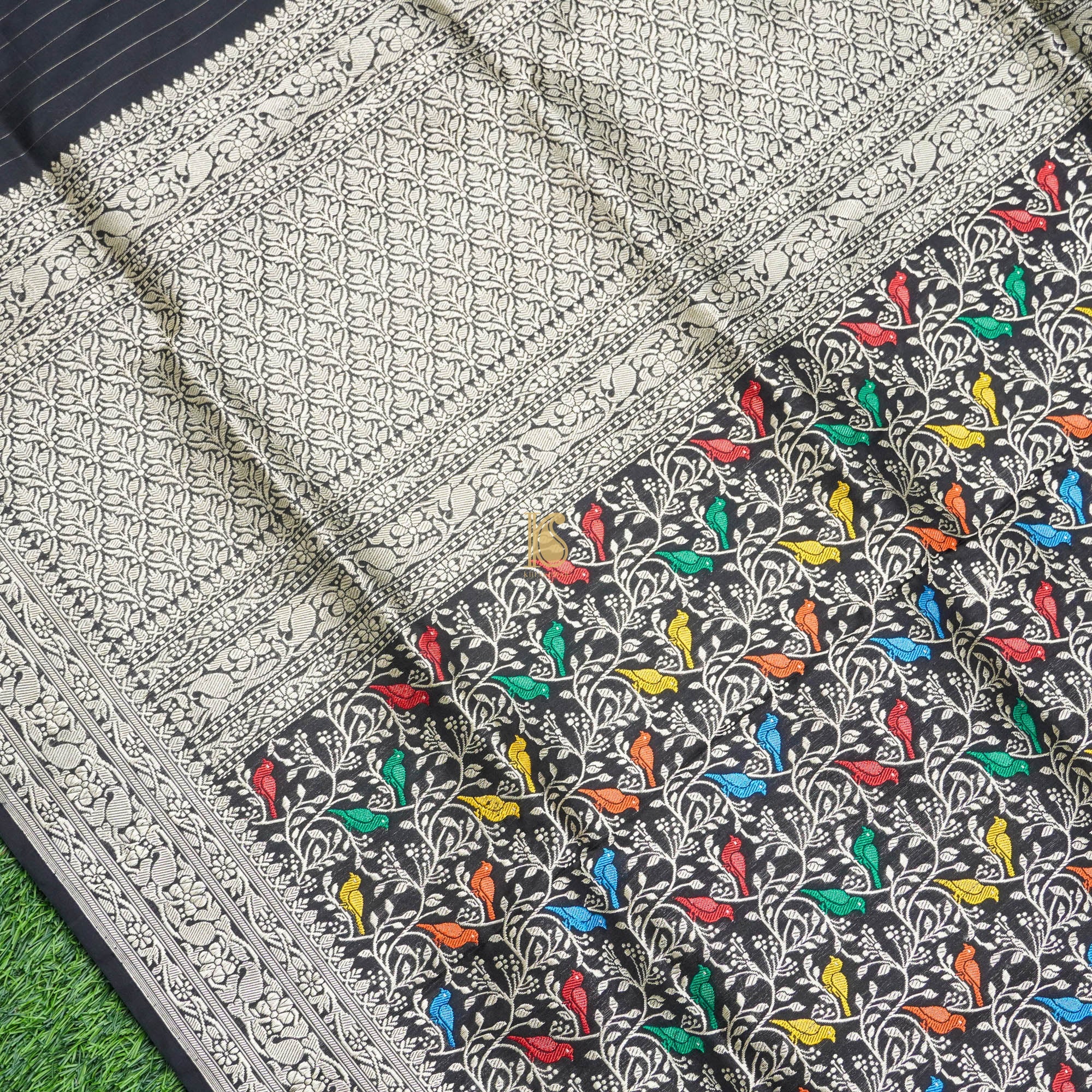 Black Pure Katan Silk Handwoven Banarasi Jaal Bird Dupatta - Khinkhwab