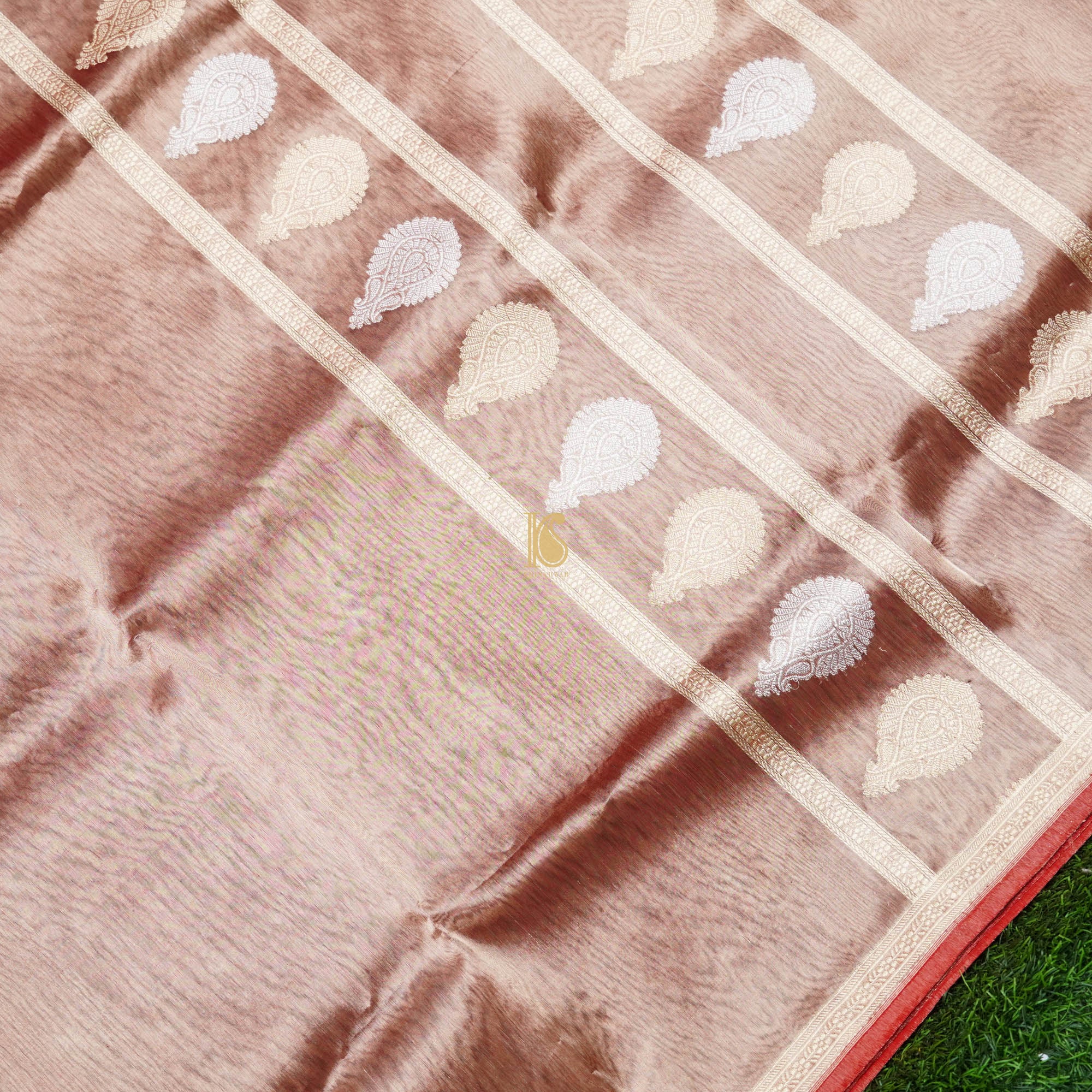 Pure Tissue Silk Handwoven Banarasi Saree - Khinkhwab