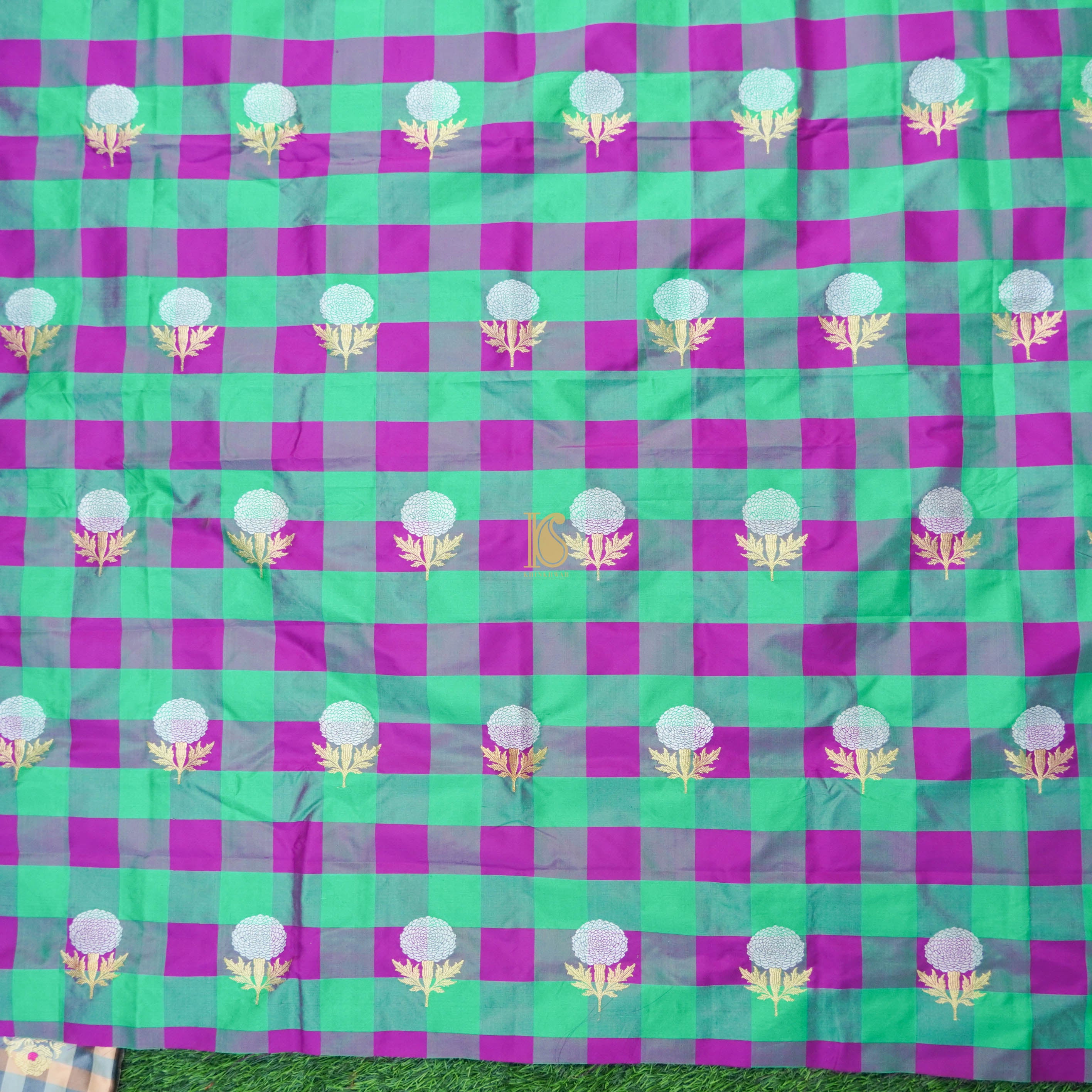 Handwoven Pure Katan Silk Banarasi Check Fabric - Khinkhwab