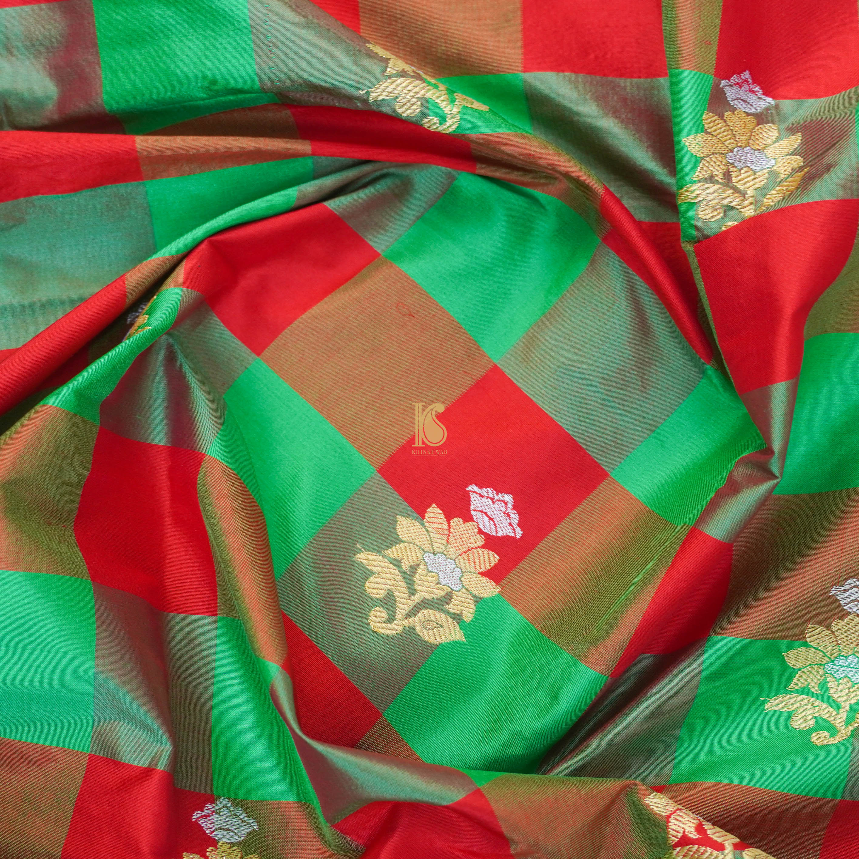 Red & Green Handwoven Pure Katan Silk Banarasi Check Fabric - Khinkhwab