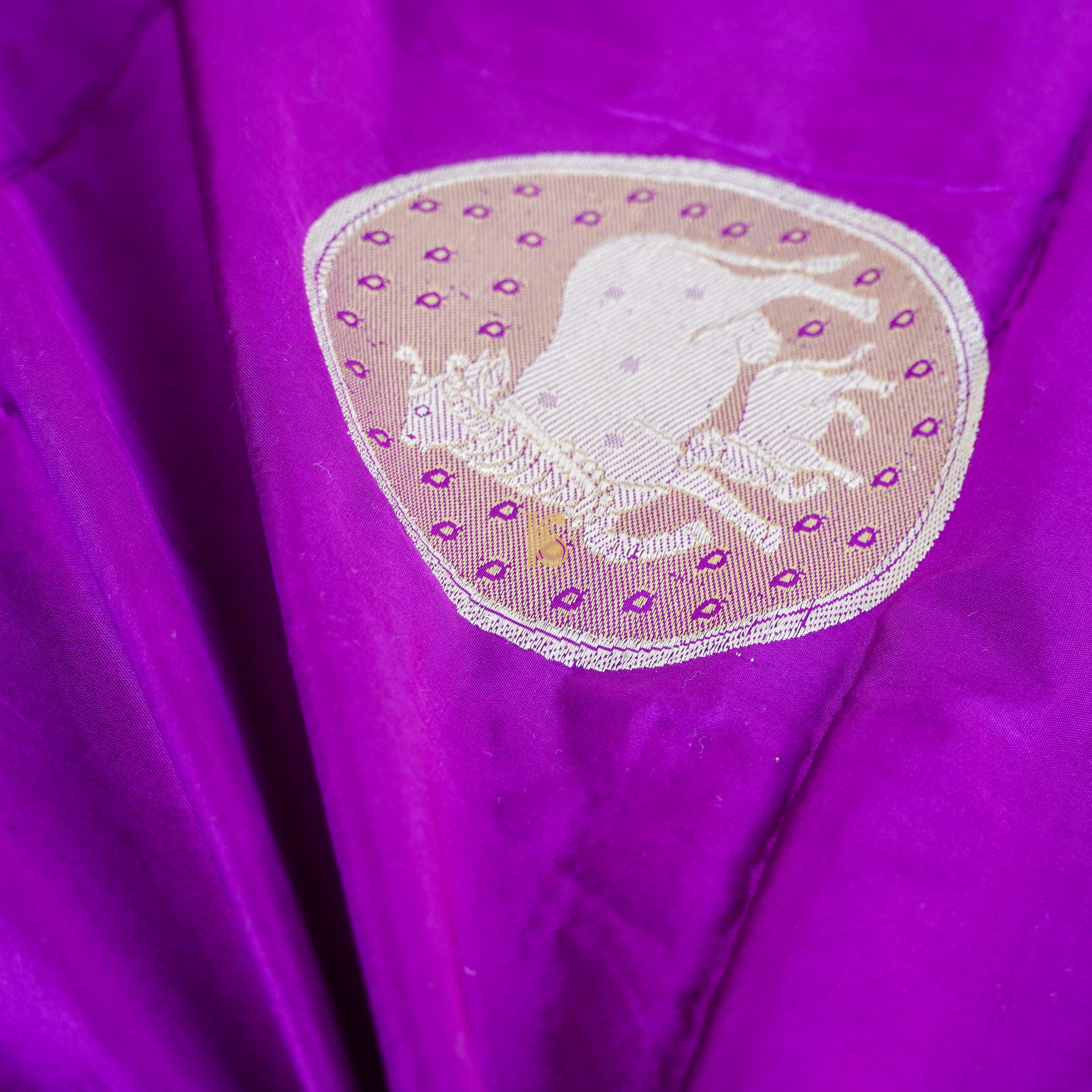 Dark Violet Pure Katan Silk Banarasi Kadwa Cow Fabric - Khinkhwab