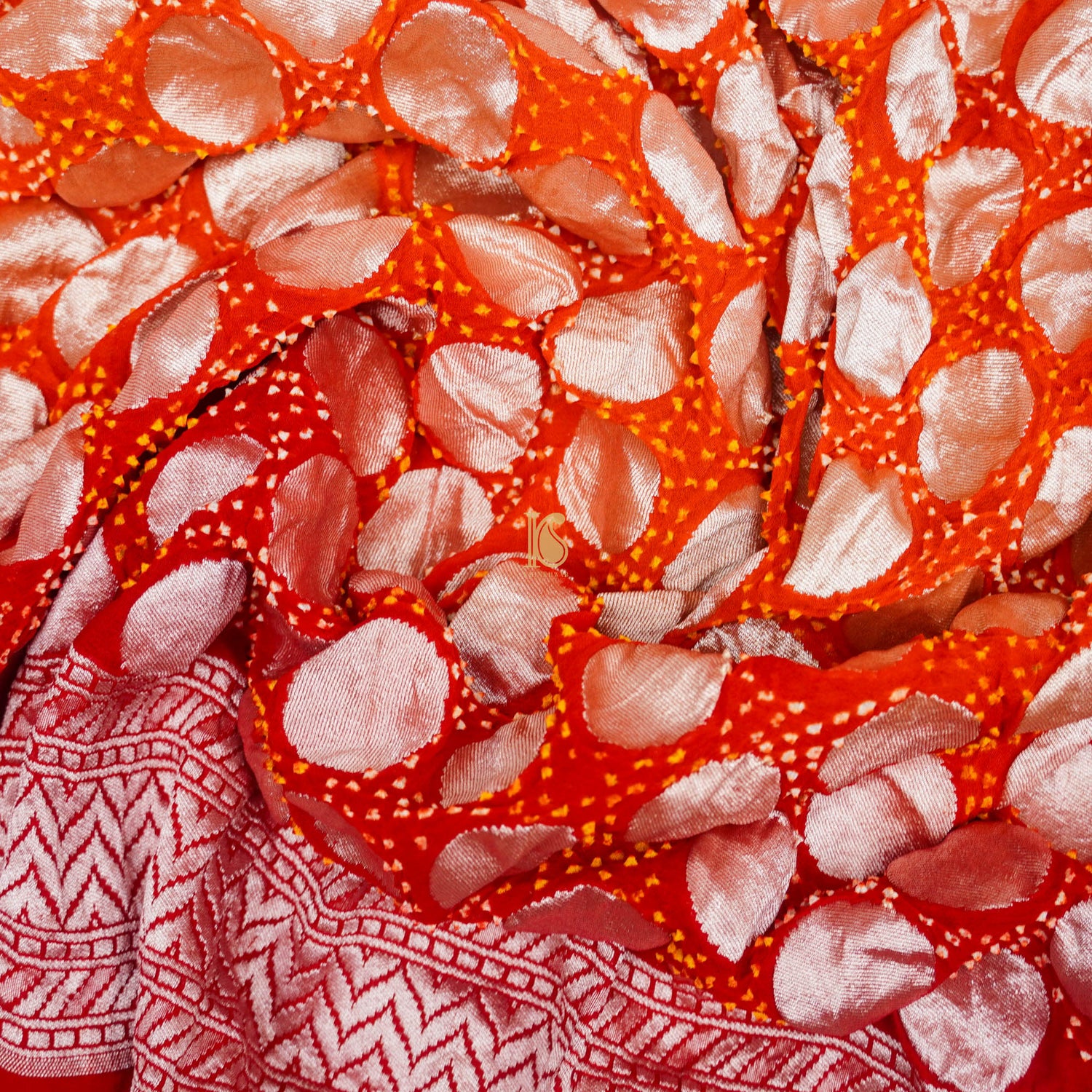 Red & Orange Georgette Handloom Banarasi Bandhani Circle Dupatta - Khinkhwab