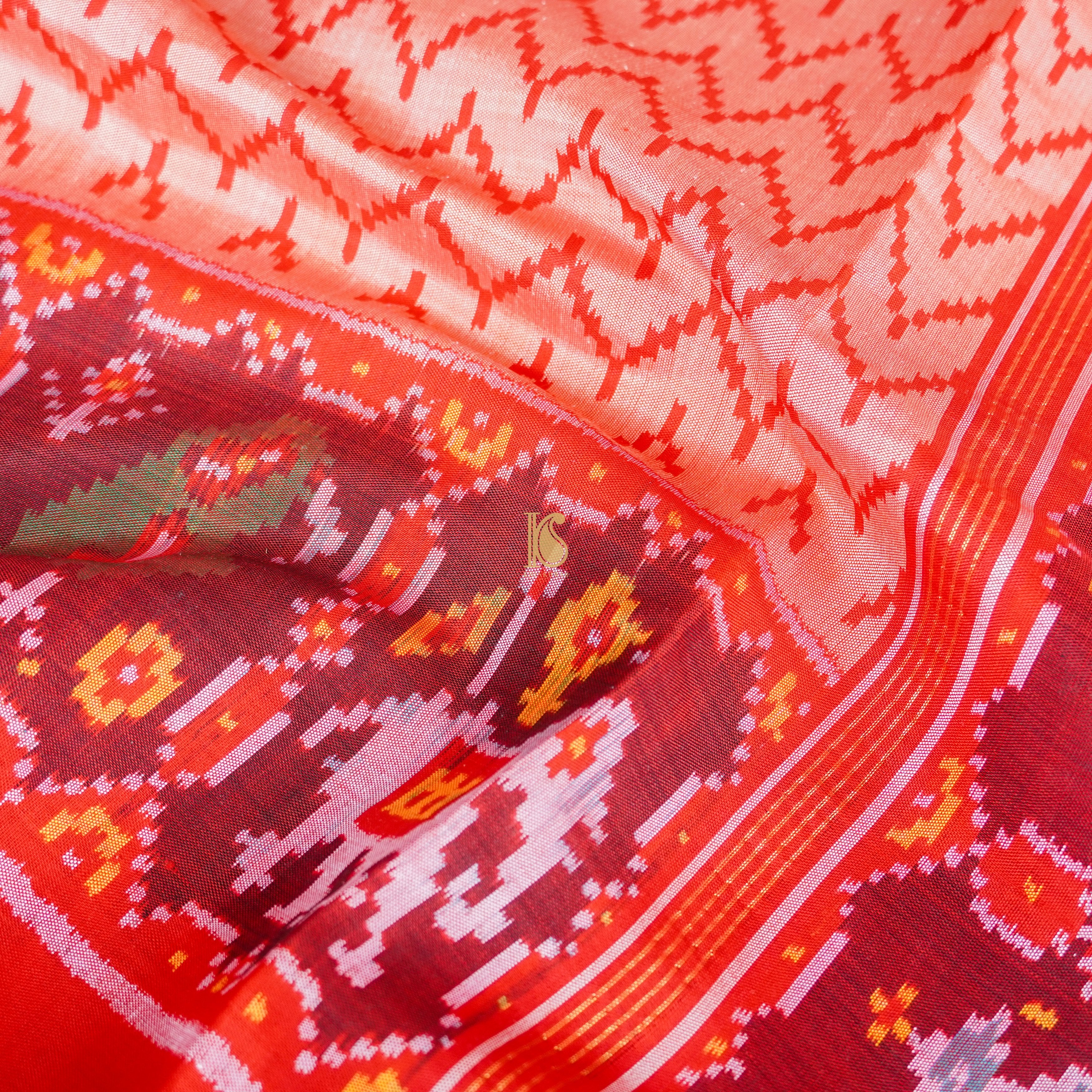 Salmon Pink Pure Silk Handloom Single Ikkat Semi Patan Patola Saree - Khinkhwab