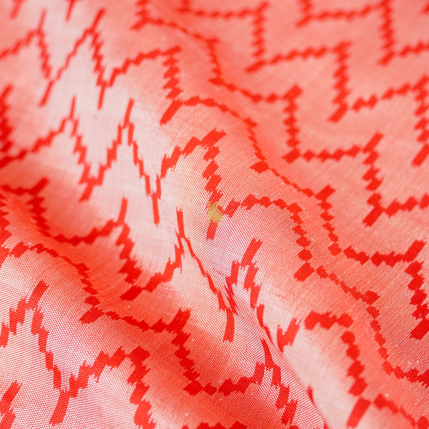 Salmon Pink Pure Silk Handloom Single Ikkat Semi Patan Patola Saree - Khinkhwab