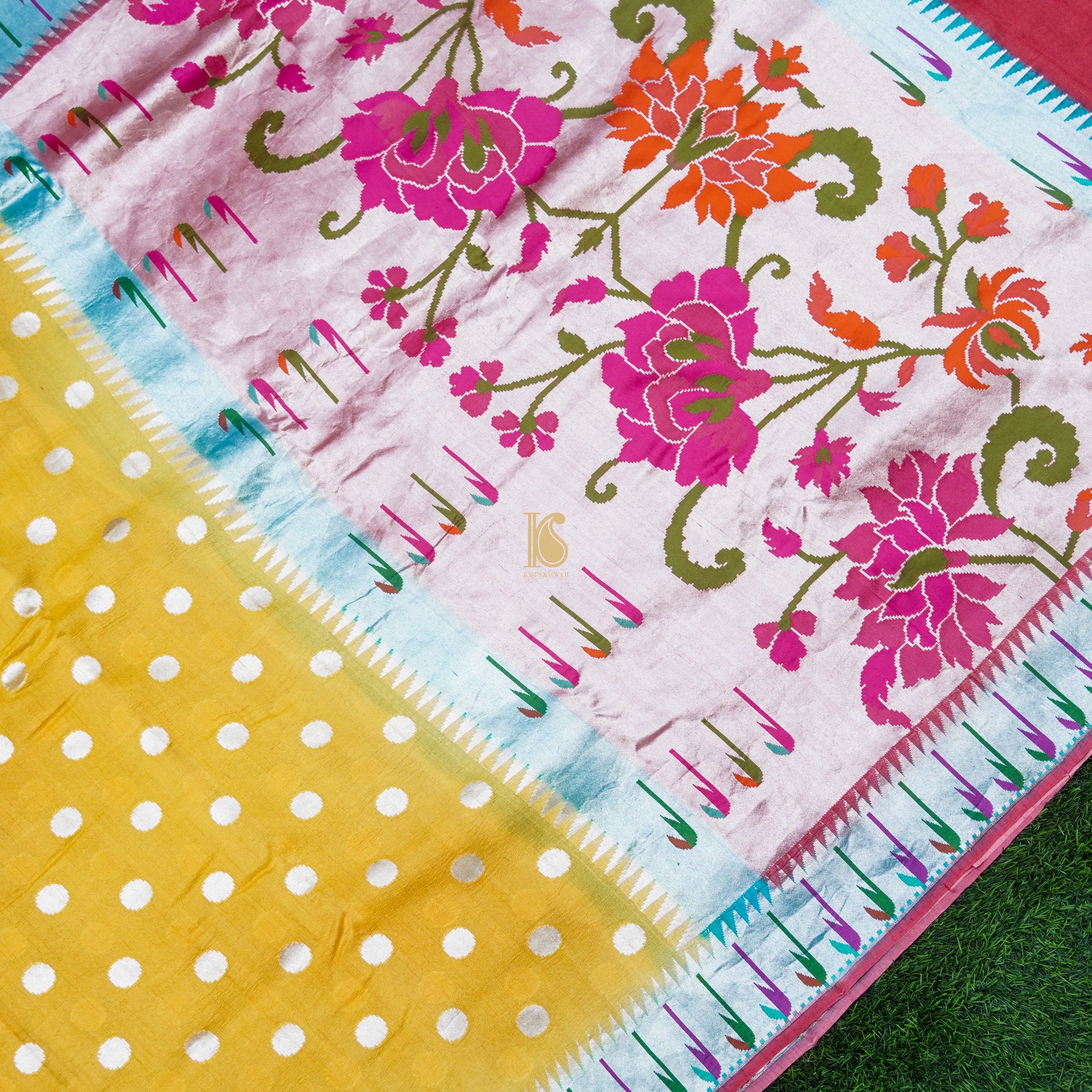 Handwoven Moon Yellow Tussar Silver Zari Muniya Border Banarasi Saree - Khinkhwab