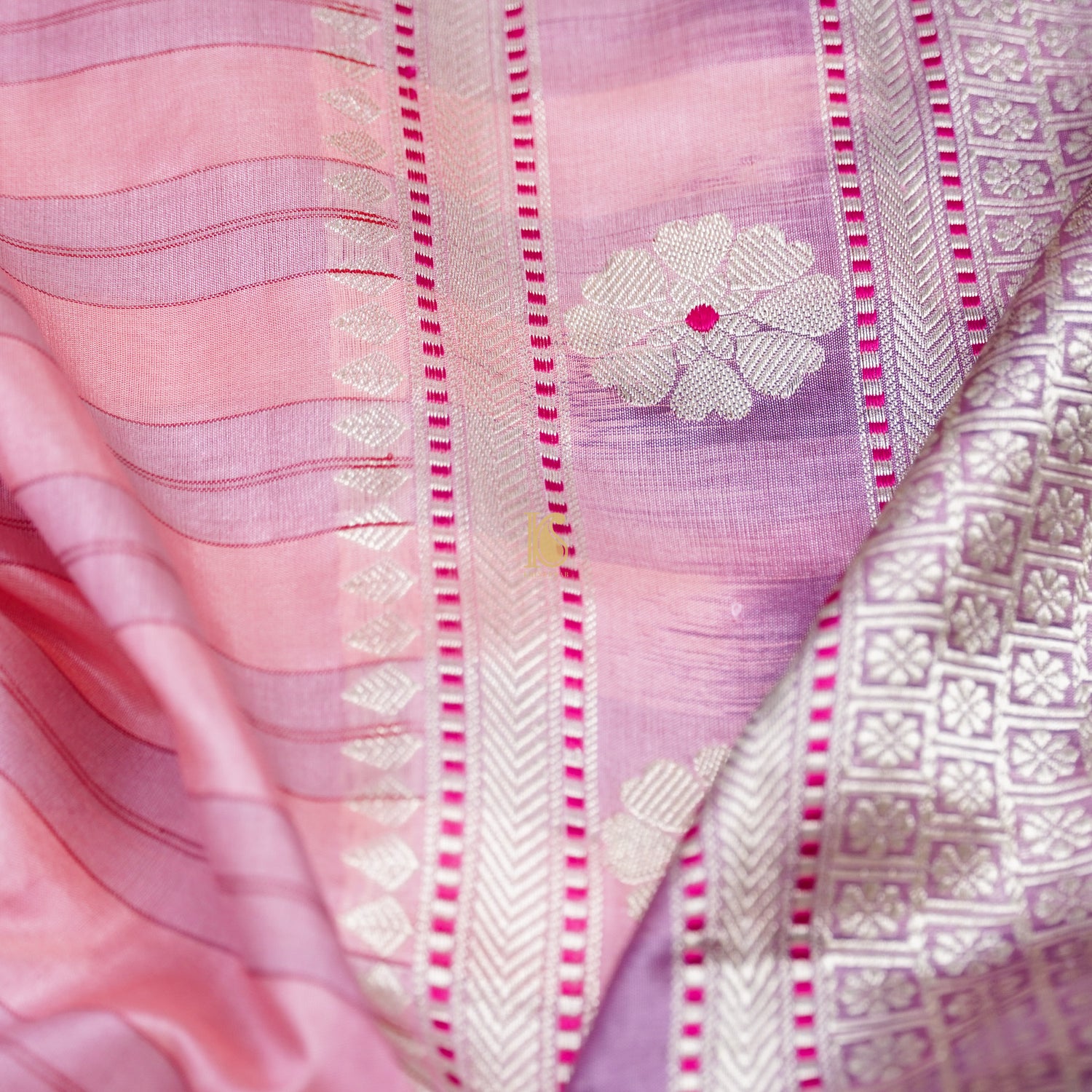 Handwoven Classic Rose Pink Pure Mashru Silk Banarasi Saree - Khinkhwab