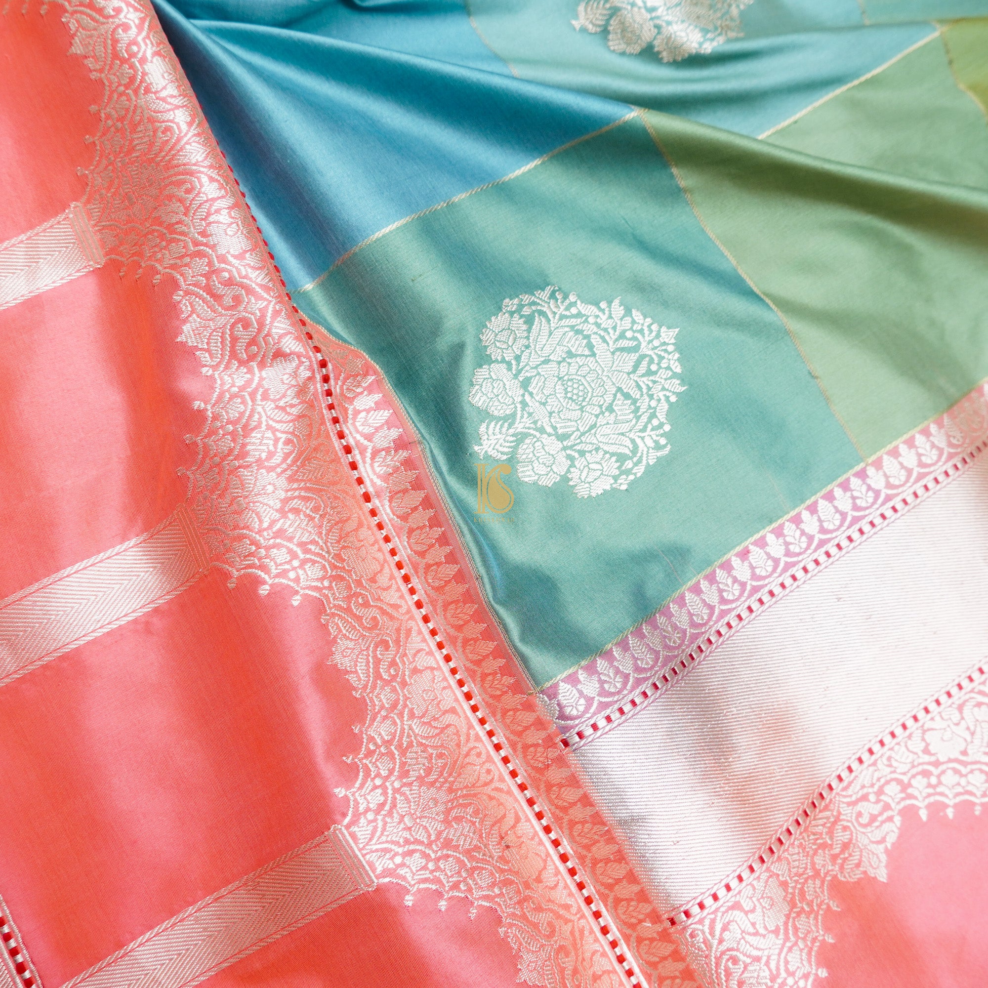 Wewak Handloom Banarasi Katan Silk Rangkat Saree - Khinkhwab