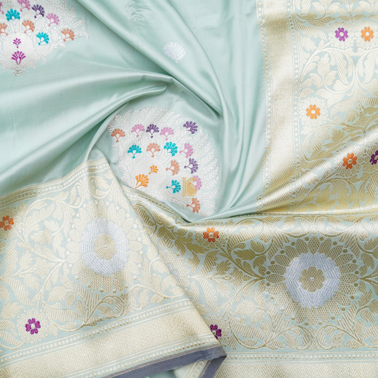 Zumthor Katan Silk Handloom Banarasi Kadwa Mor Boota Saree - Khinkhwab