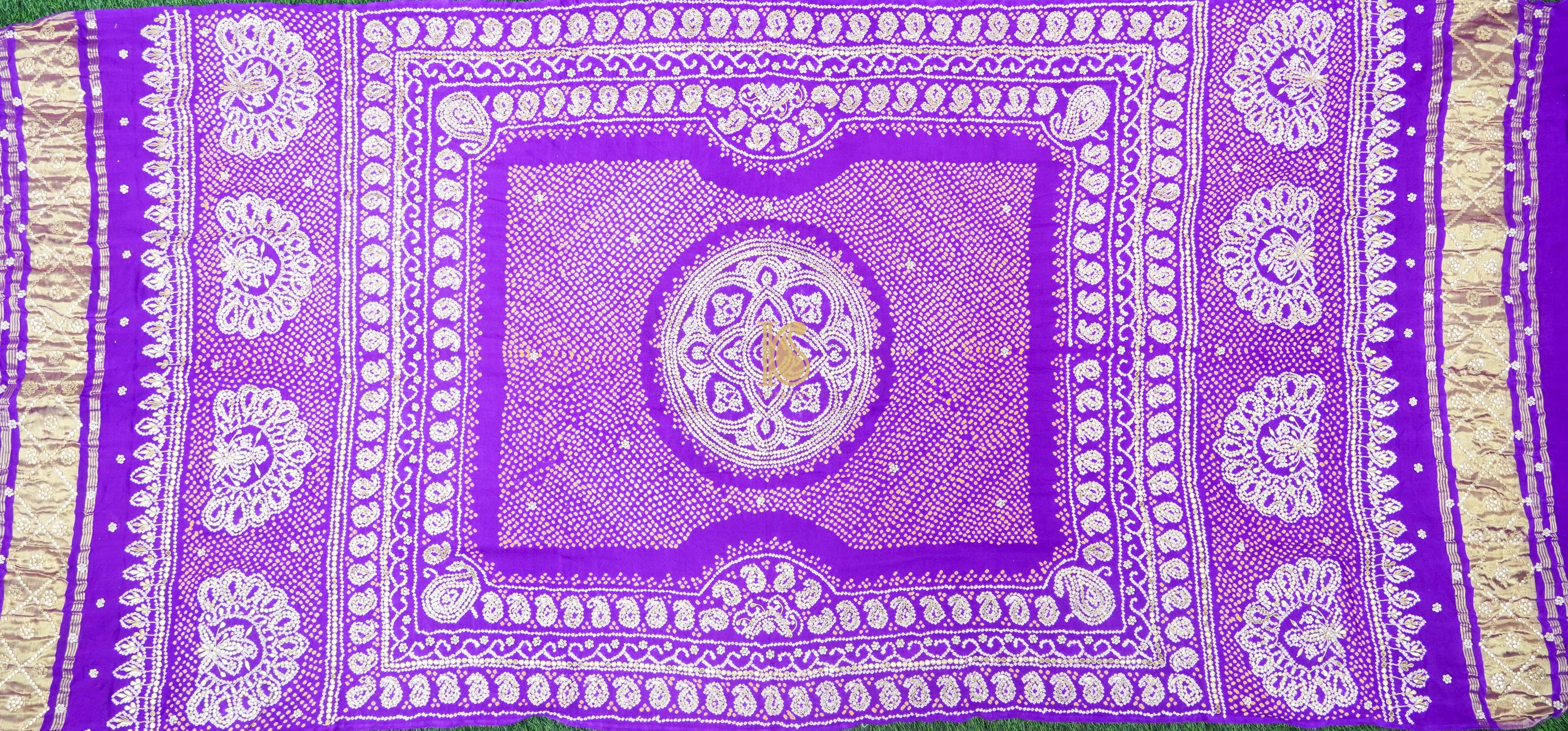 Purple Gajji Silk Handloom Bandhani Gotta Patti Dupatta - Khinkhwab