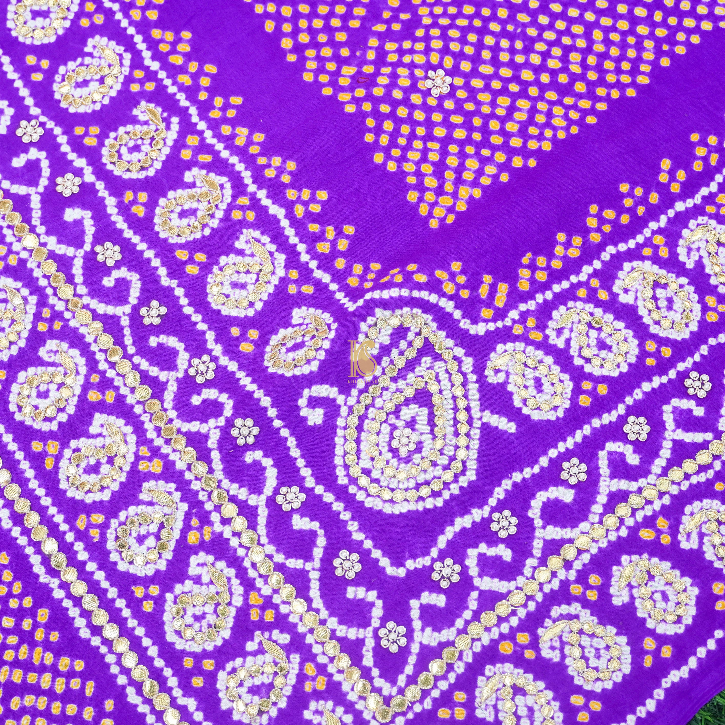 Purple Gajji Silk Handloom Bandhani Gotta Patti Dupatta - Khinkhwab