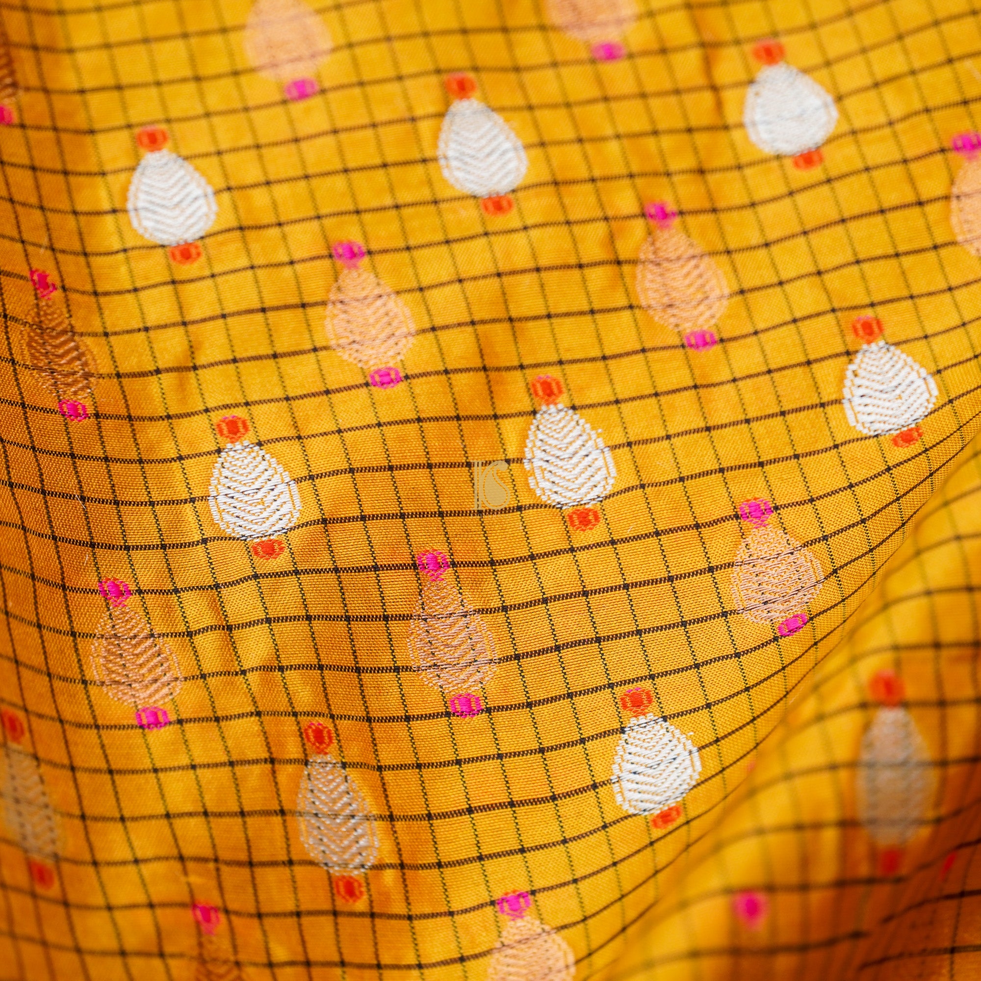 Yellow Sea Pure Katan Silk Banarasi Check Fabric - Khinkhwab