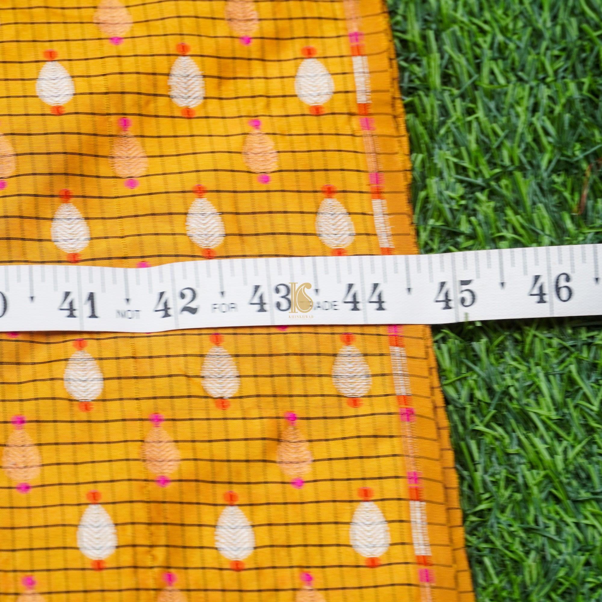 Yellow Sea Pure Katan Silk Banarasi Check Fabric - Khinkhwab