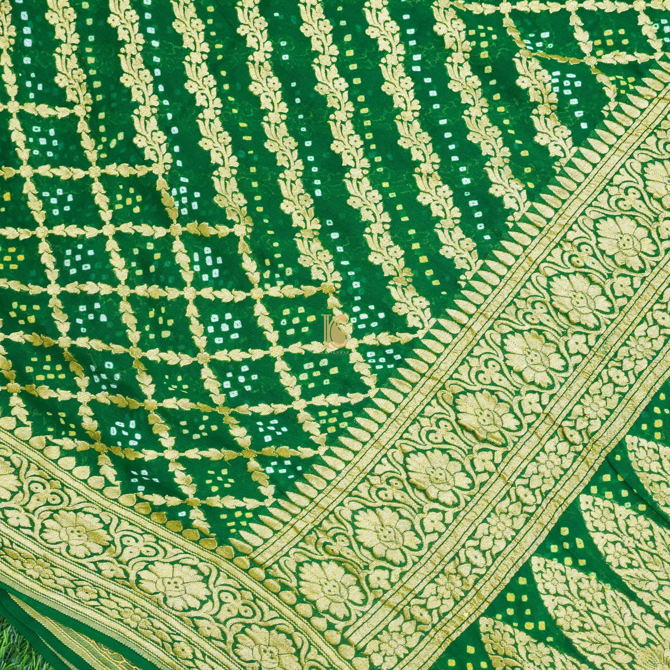 Green Pure Georgette Handloom Banarasi Bandhani Saree - Khinkhwab