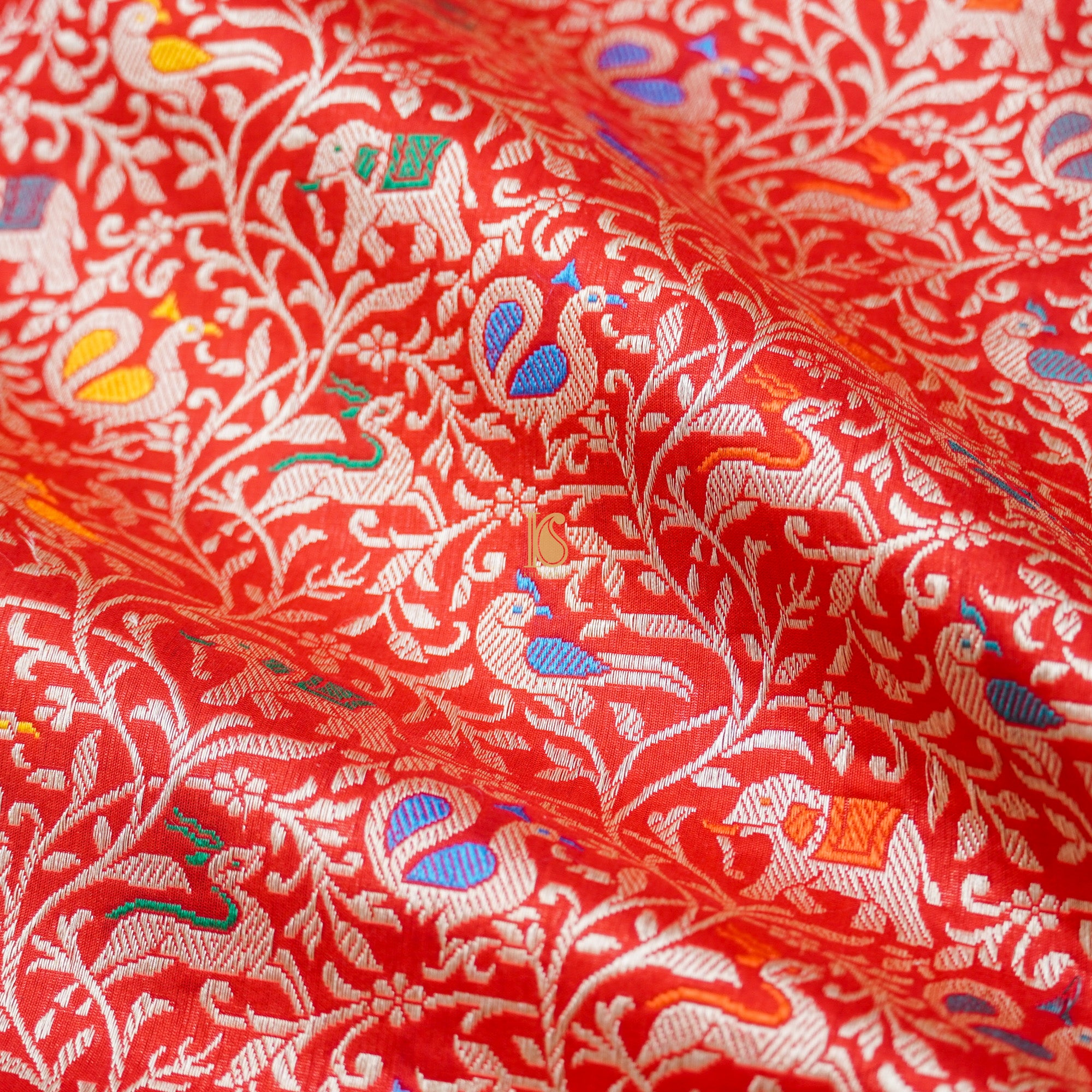 Handloom Katan Silk Cinnabar Banarasi Shikargah Saree - Khinkhwab