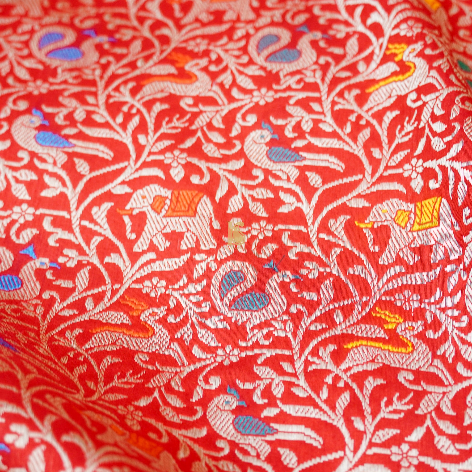 Handloom Katan Silk Cinnabar Banarasi Shikargah Saree - Khinkhwab