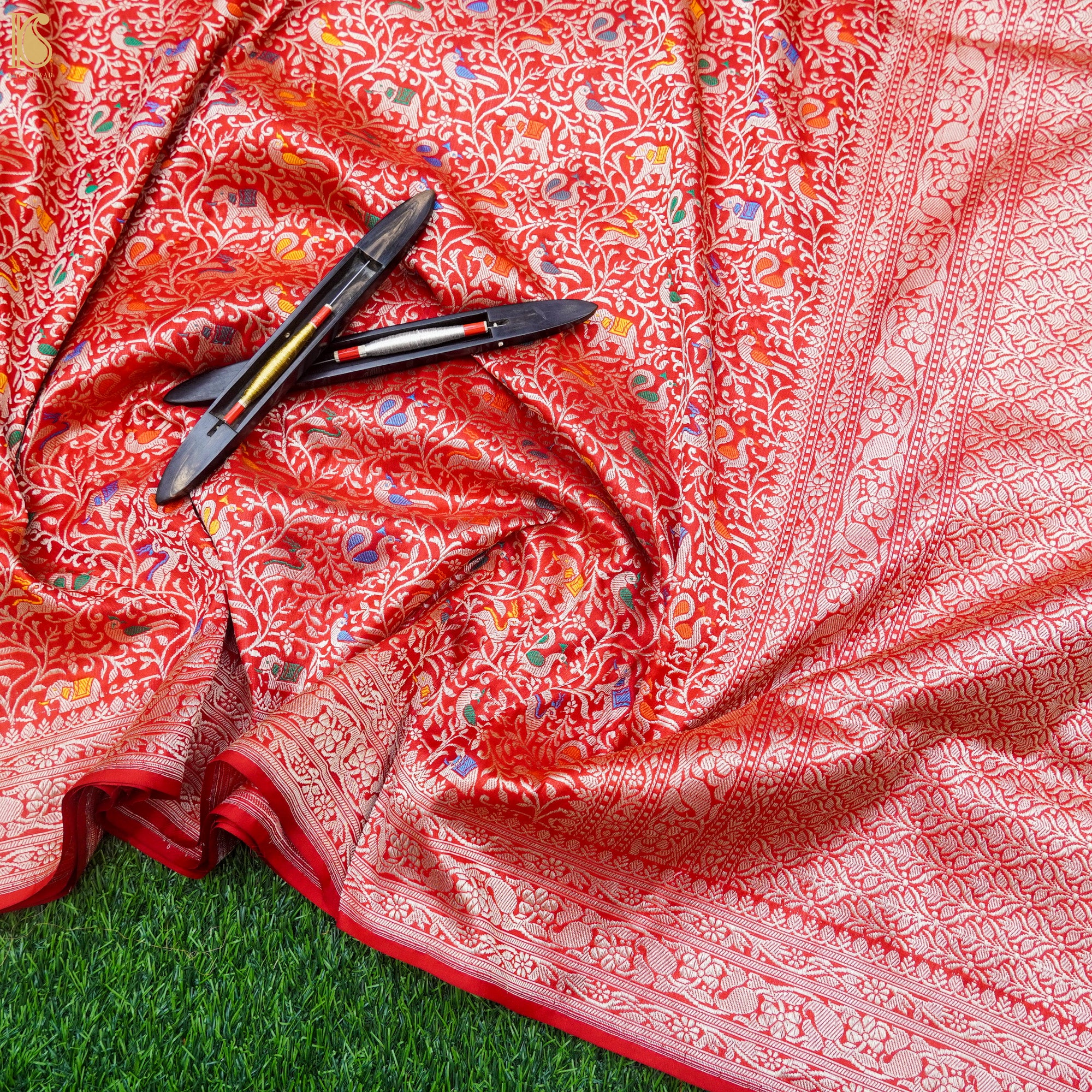Handloom Katan Silk Cinnabar Banarasi Shikargah Saree - Khinkhwab